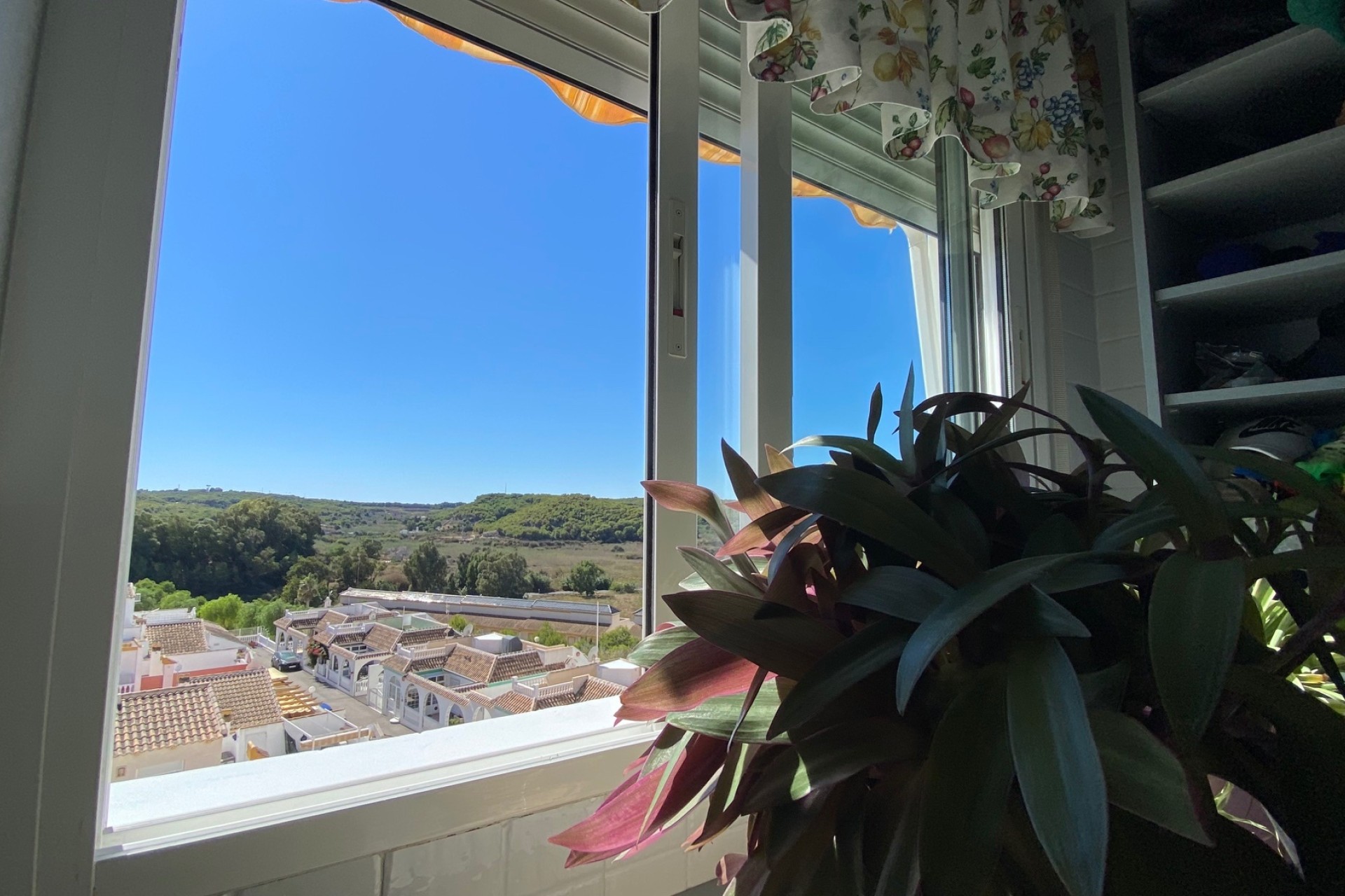 Resale - Apartment / Flat -
Guardamar del Segura - El Eden