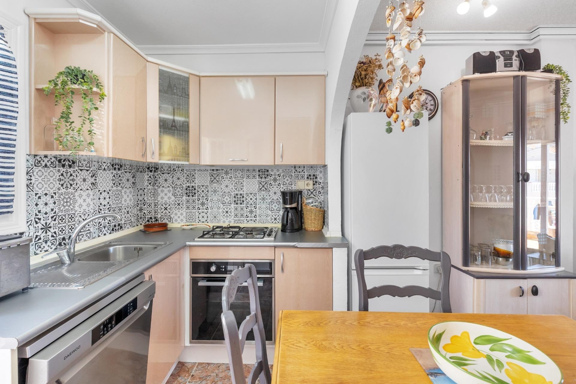 Resale - Apartment / Flat -
Guardamar del Segura - El moncayo