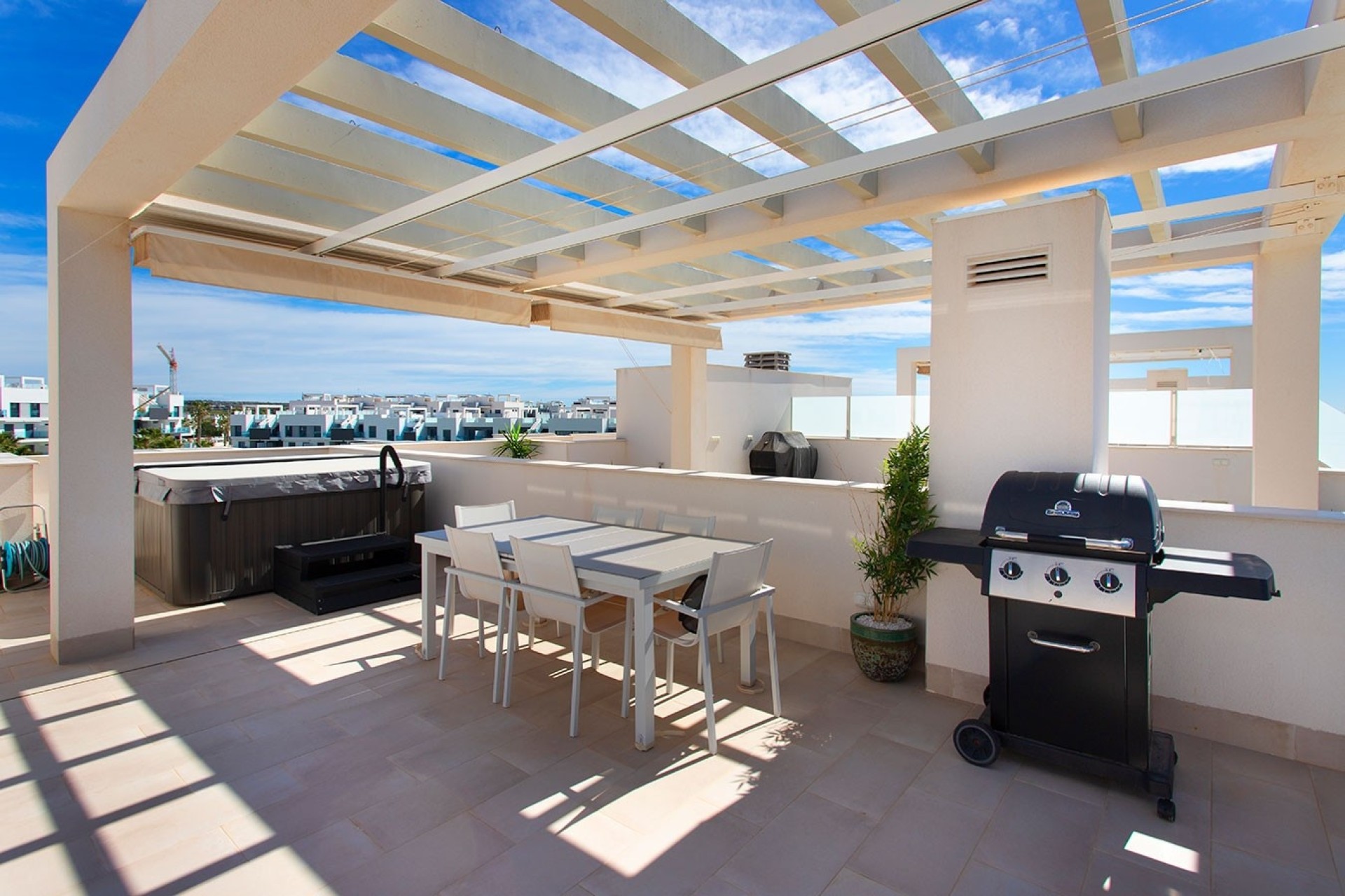 Resale - Apartment / Flat -
Guardamar del Segura - El Raso
