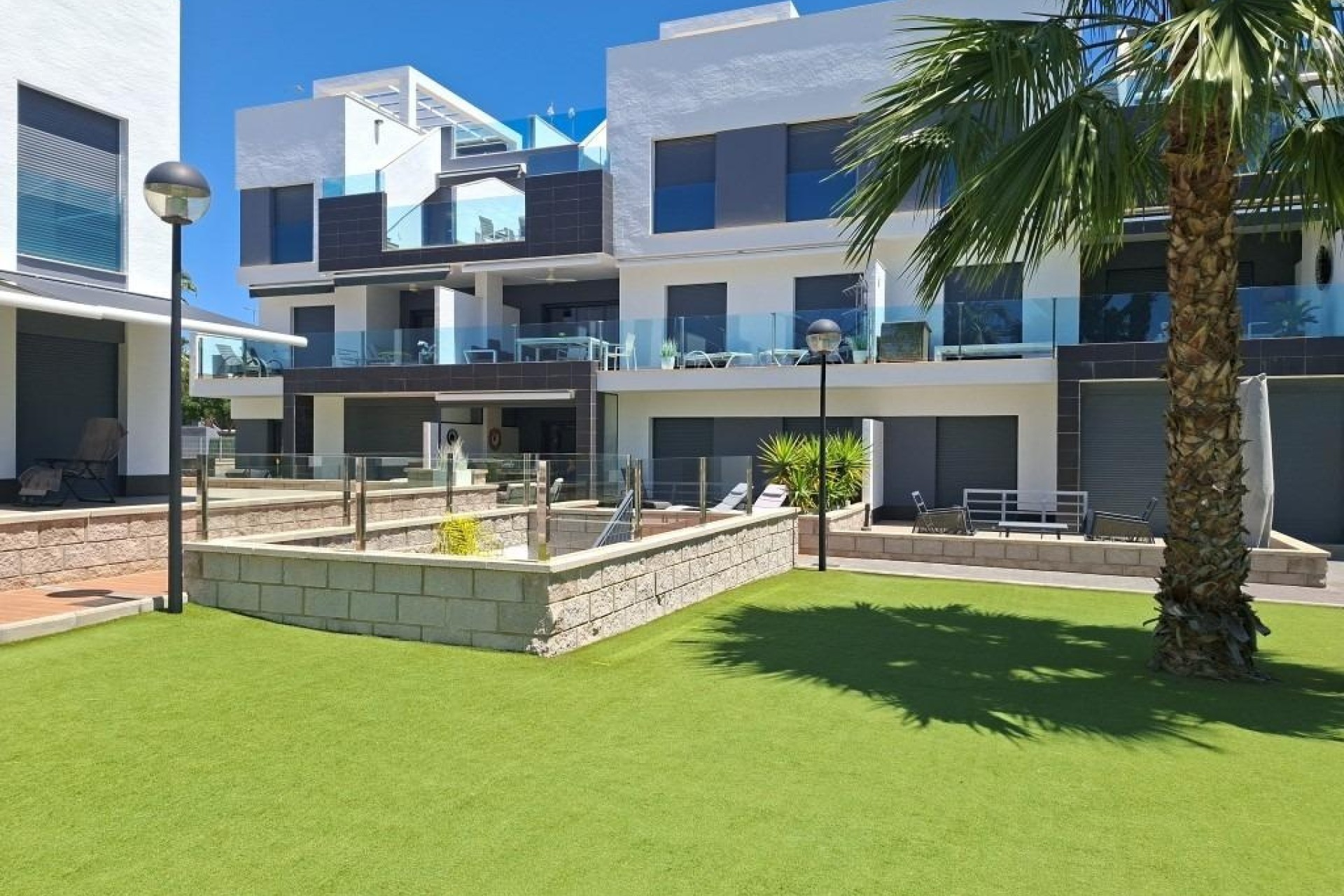 Resale - Apartment / Flat -
Guardamar del Segura - El Raso