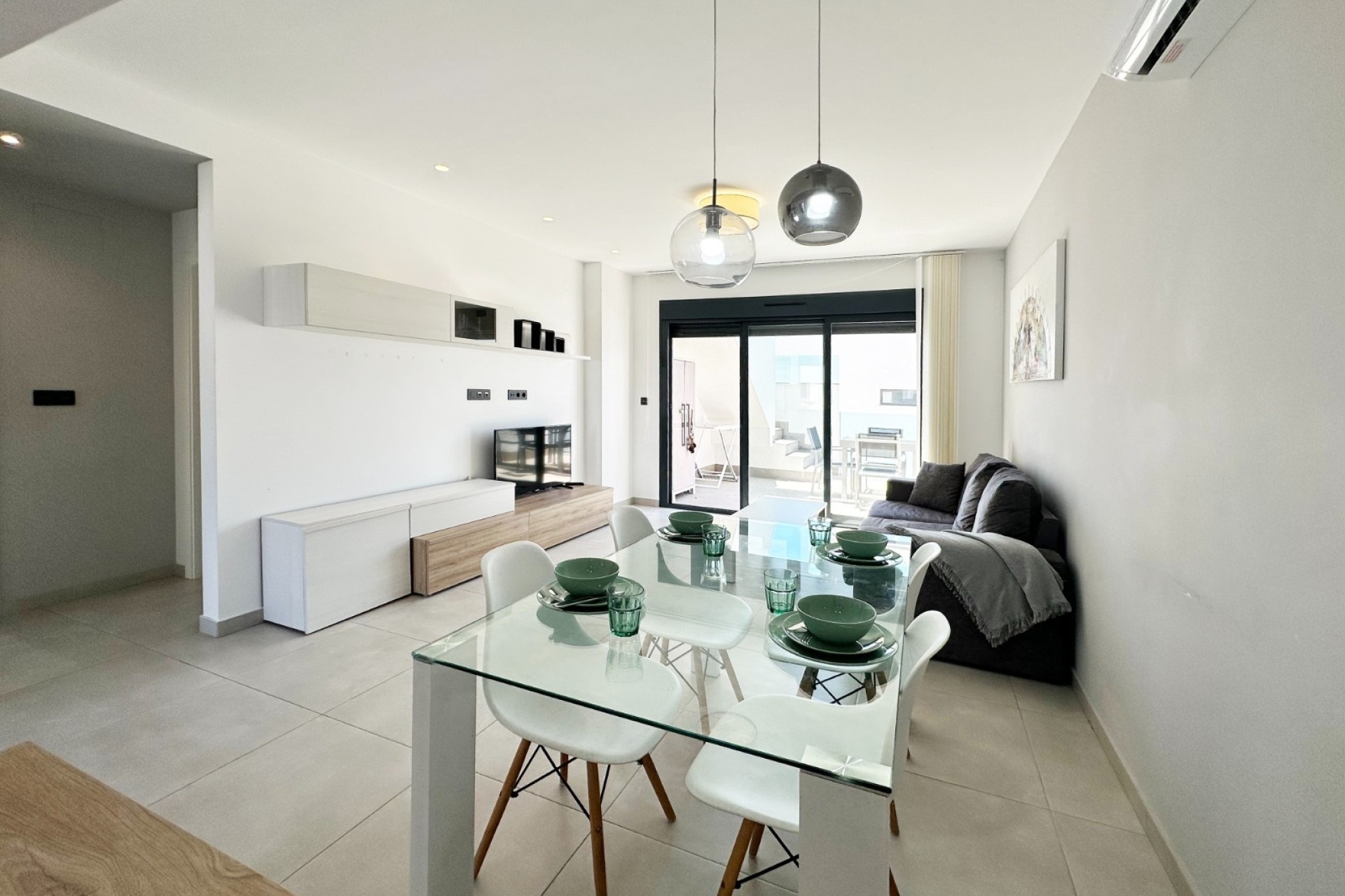 Resale - Apartment / Flat -
Guardamar del Segura - El Raso