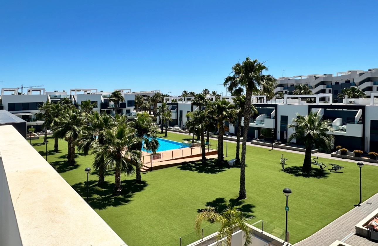 Resale - Apartment / Flat -
Guardamar del Segura - El Raso