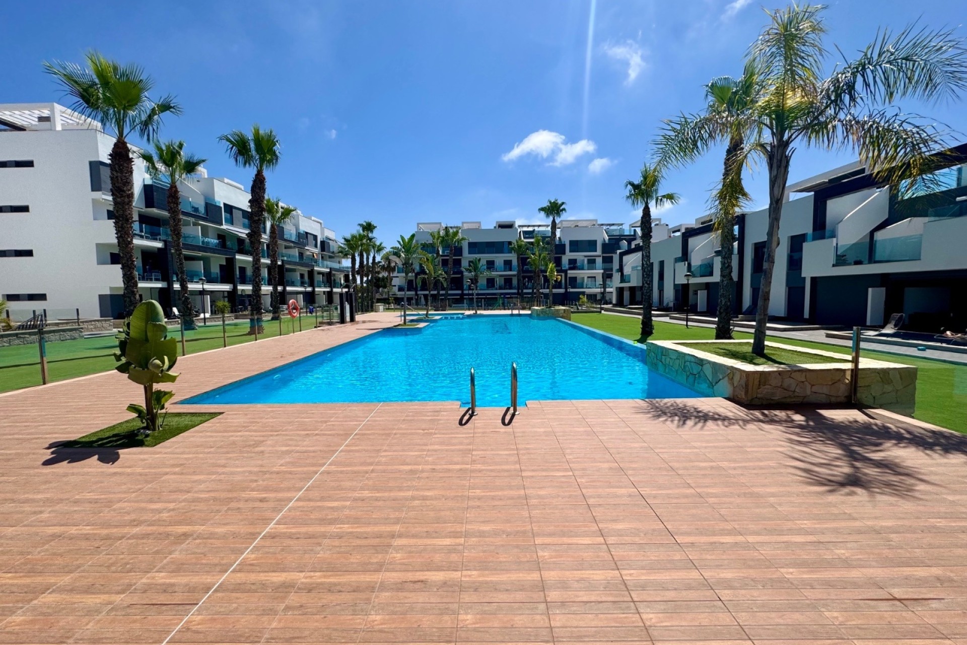Resale - Apartment / Flat -
Guardamar del Segura - El Raso