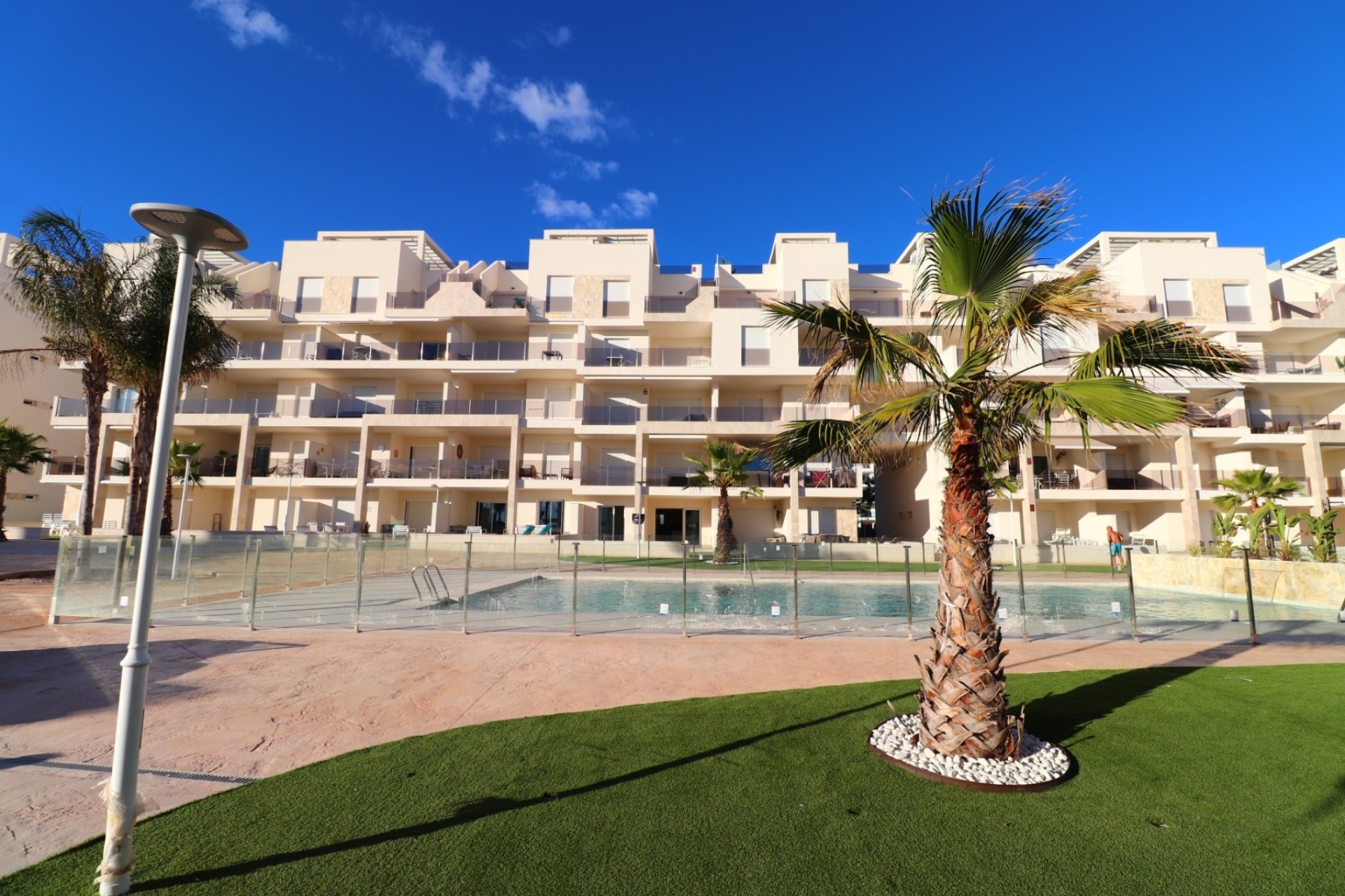 Resale - Apartment / Flat -
Guardamar del Segura - El Raso
