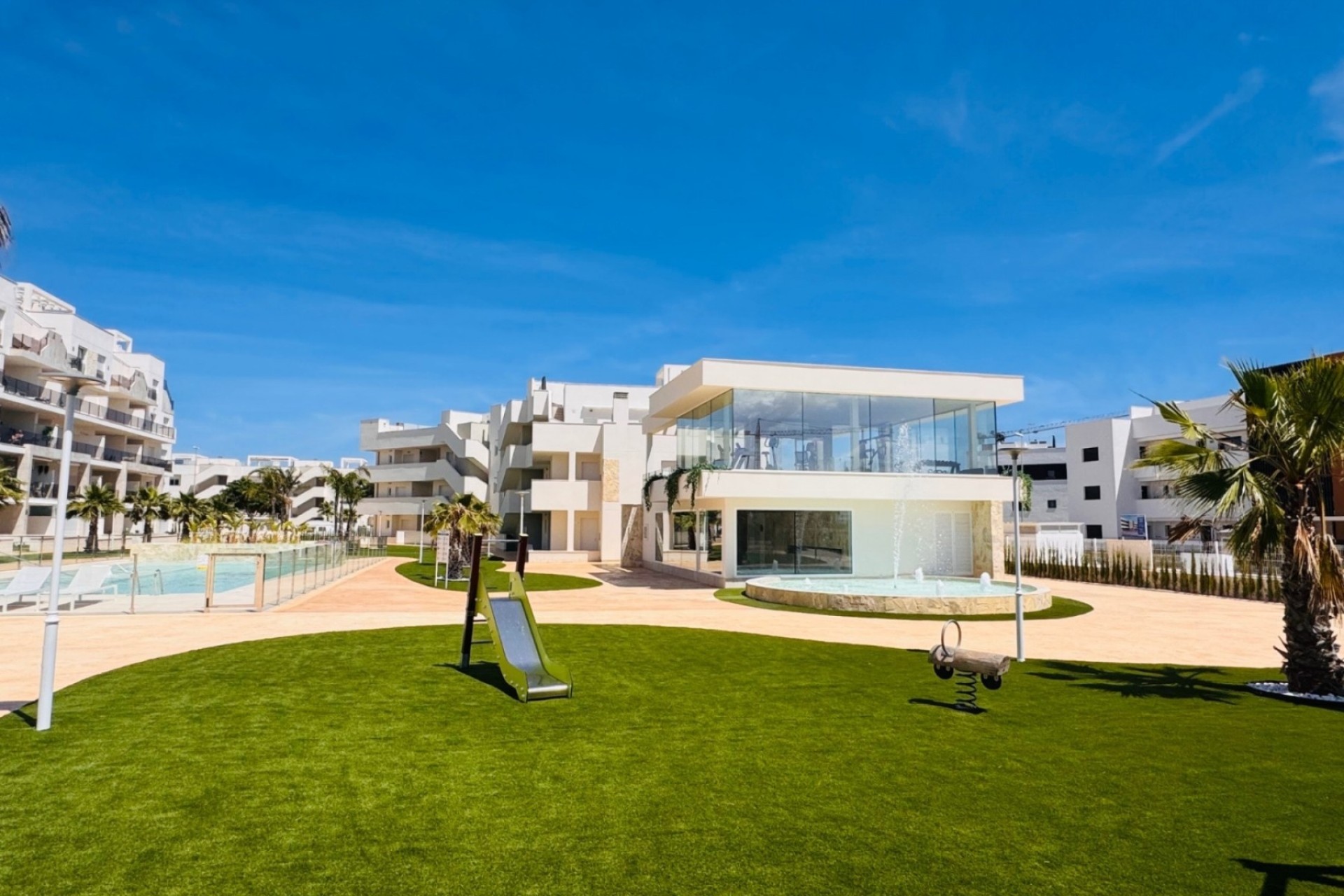 Resale - Apartment / Flat -
Guardamar del Segura - El Raso