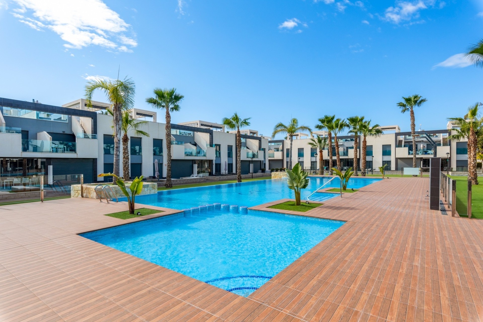 Resale - Apartment / Flat -
Guardamar del Segura - El Raso
