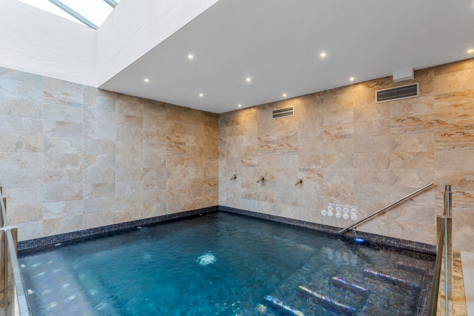 Resale - Apartment / Flat -
Guardamar del Segura - El Raso
