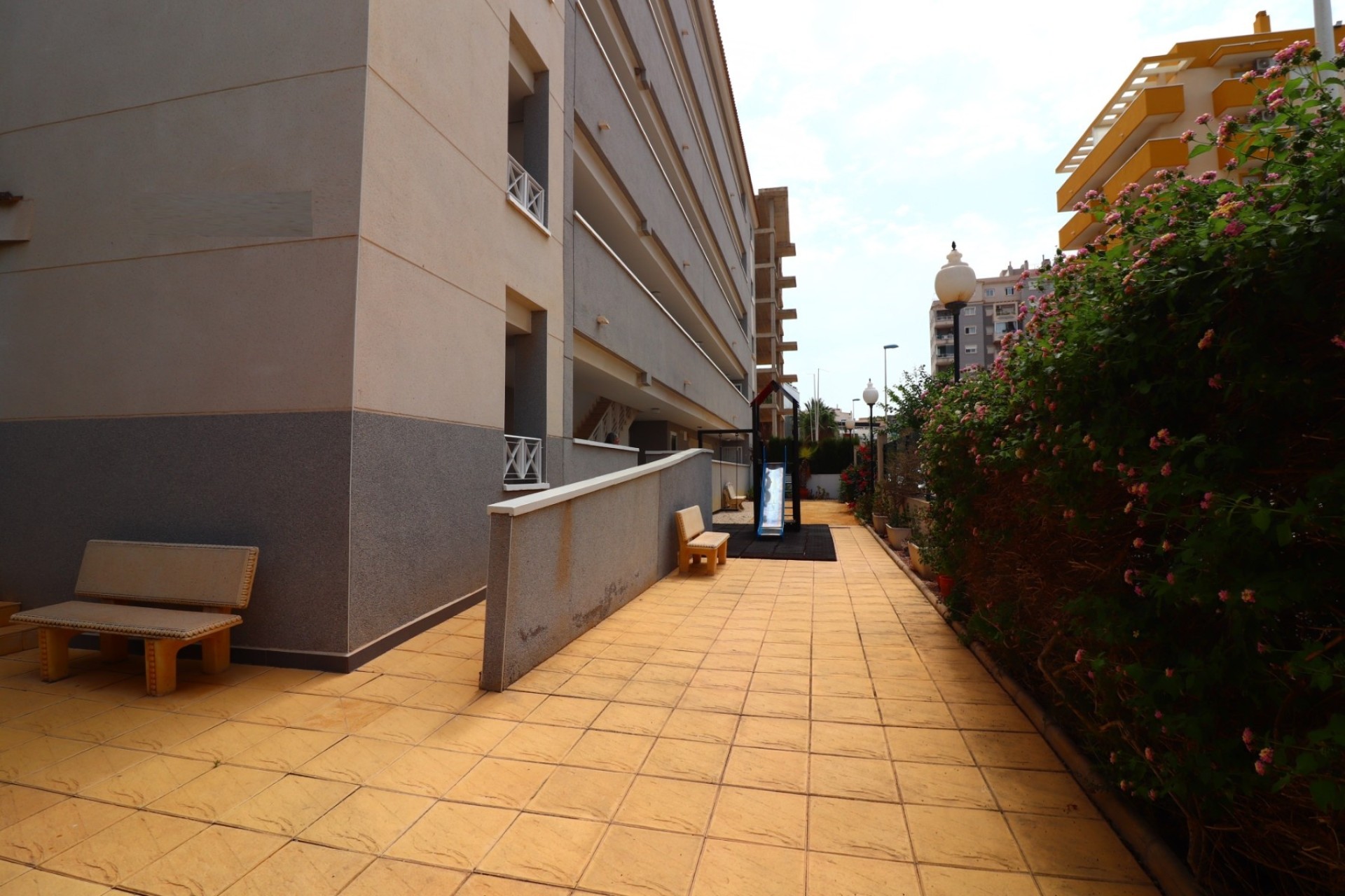 Resale - Apartment / Flat -
Guardamar del Segura - Guardamar del Segura - Town
