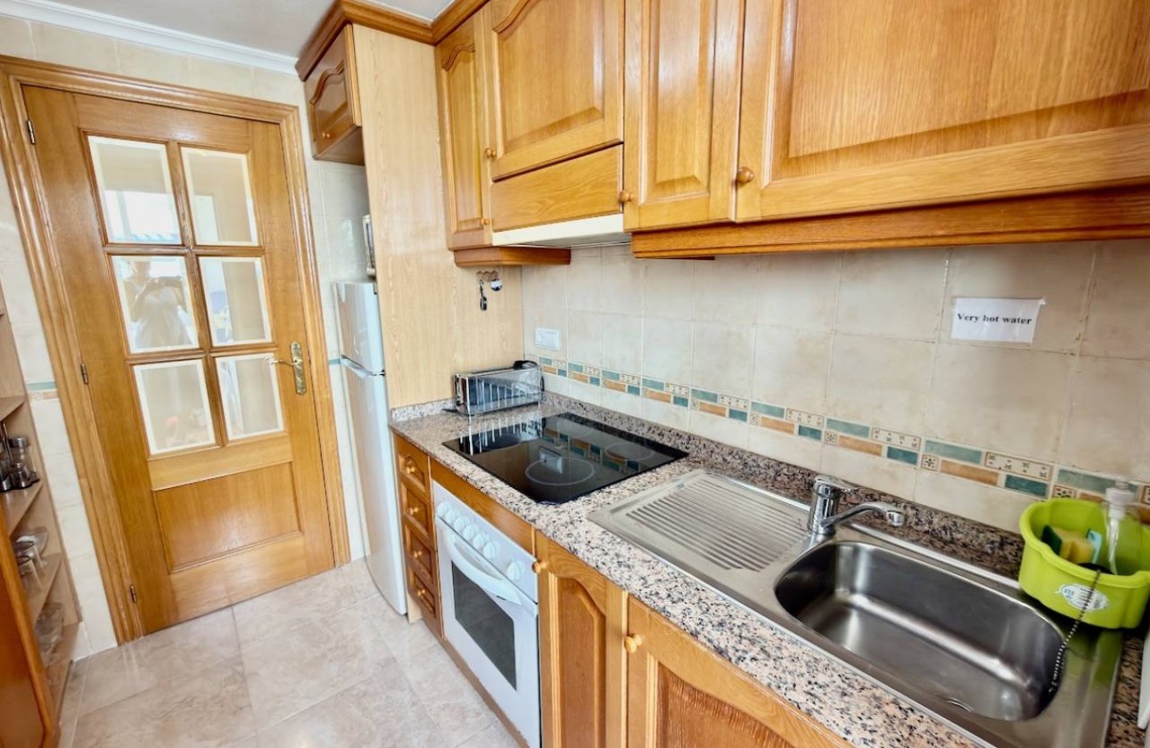 Resale - Apartment / Flat -
Guardamar del Segura