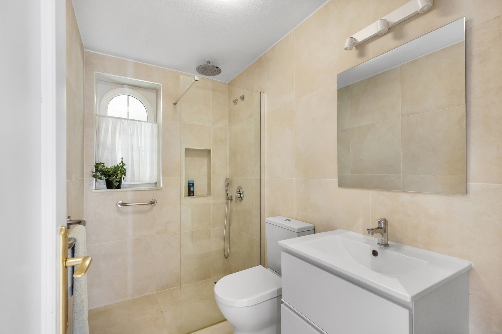 Resale - Apartment / Flat -
Guardamar del Segura