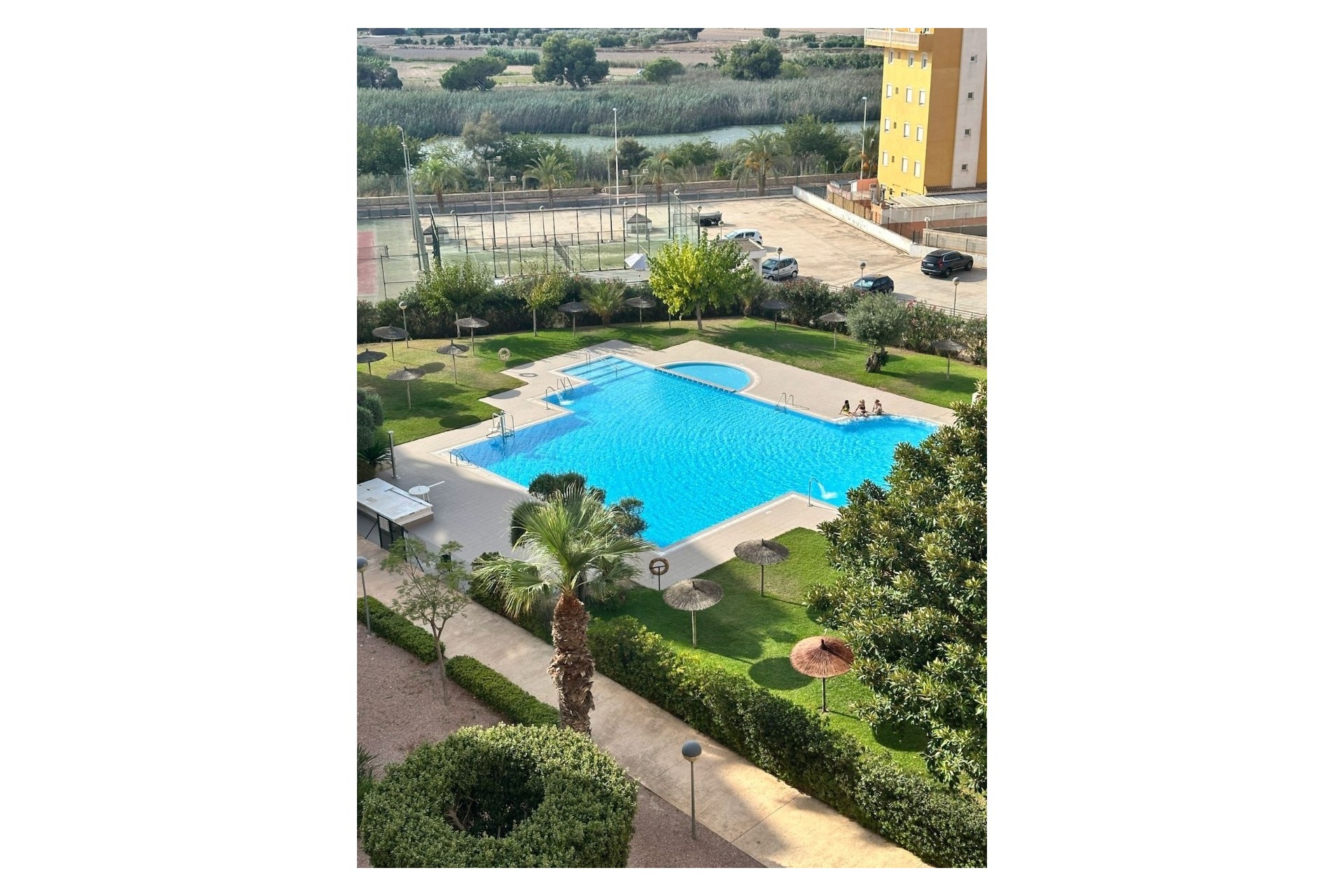 Resale - Apartment / Flat -
Guardamar del Segura