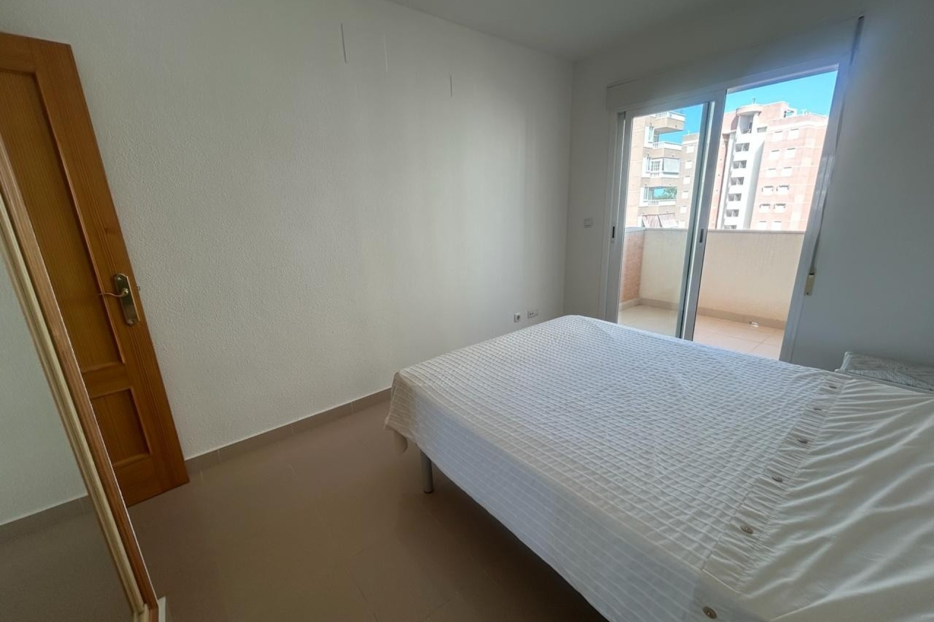 Resale - Apartment / Flat -
Guardamar del Segura