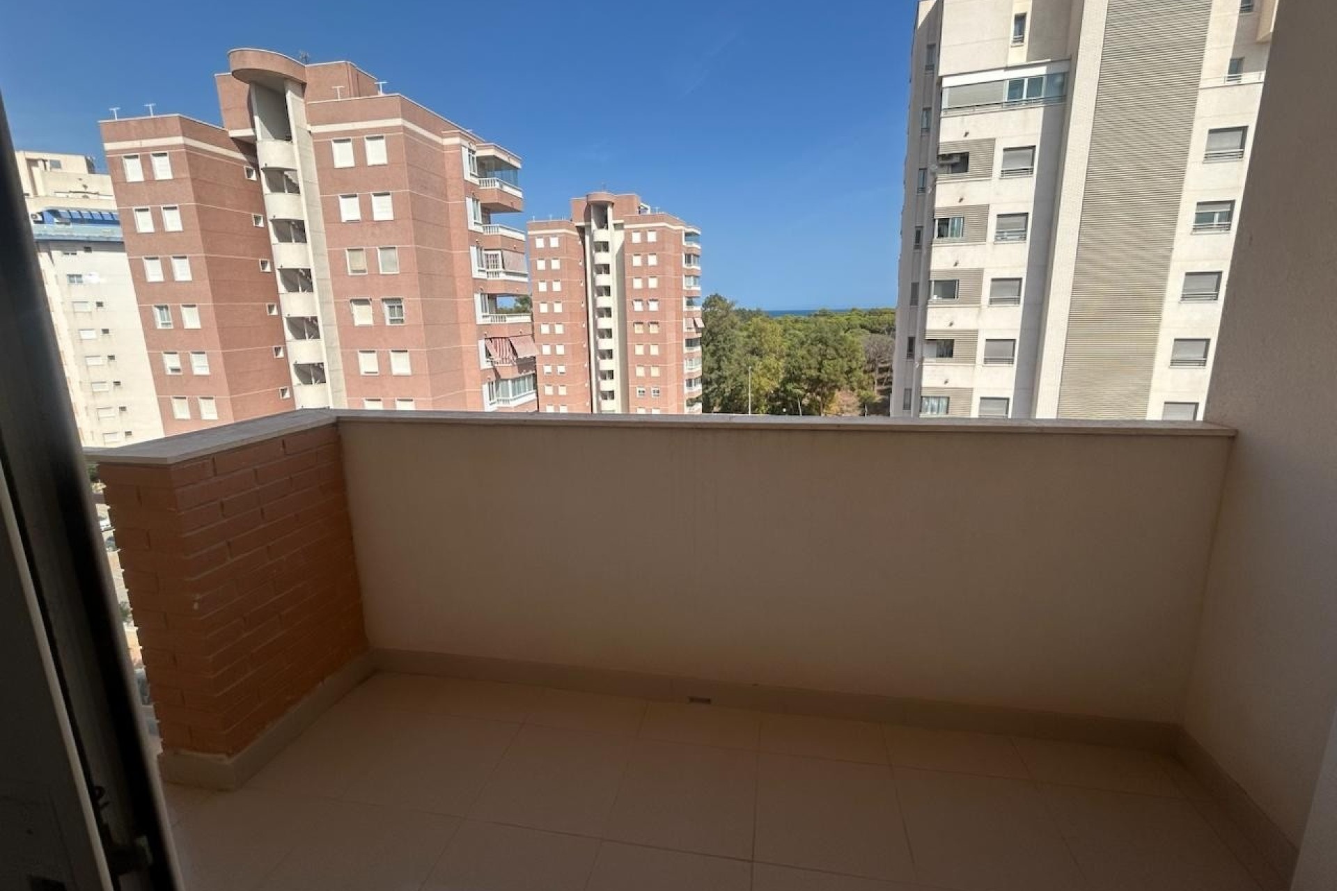 Resale - Apartment / Flat -
Guardamar del Segura