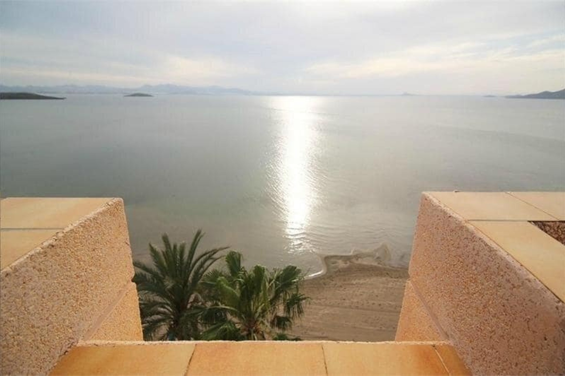 Resale - Apartment / Flat -
La Manga del Mar Menor - La Manga