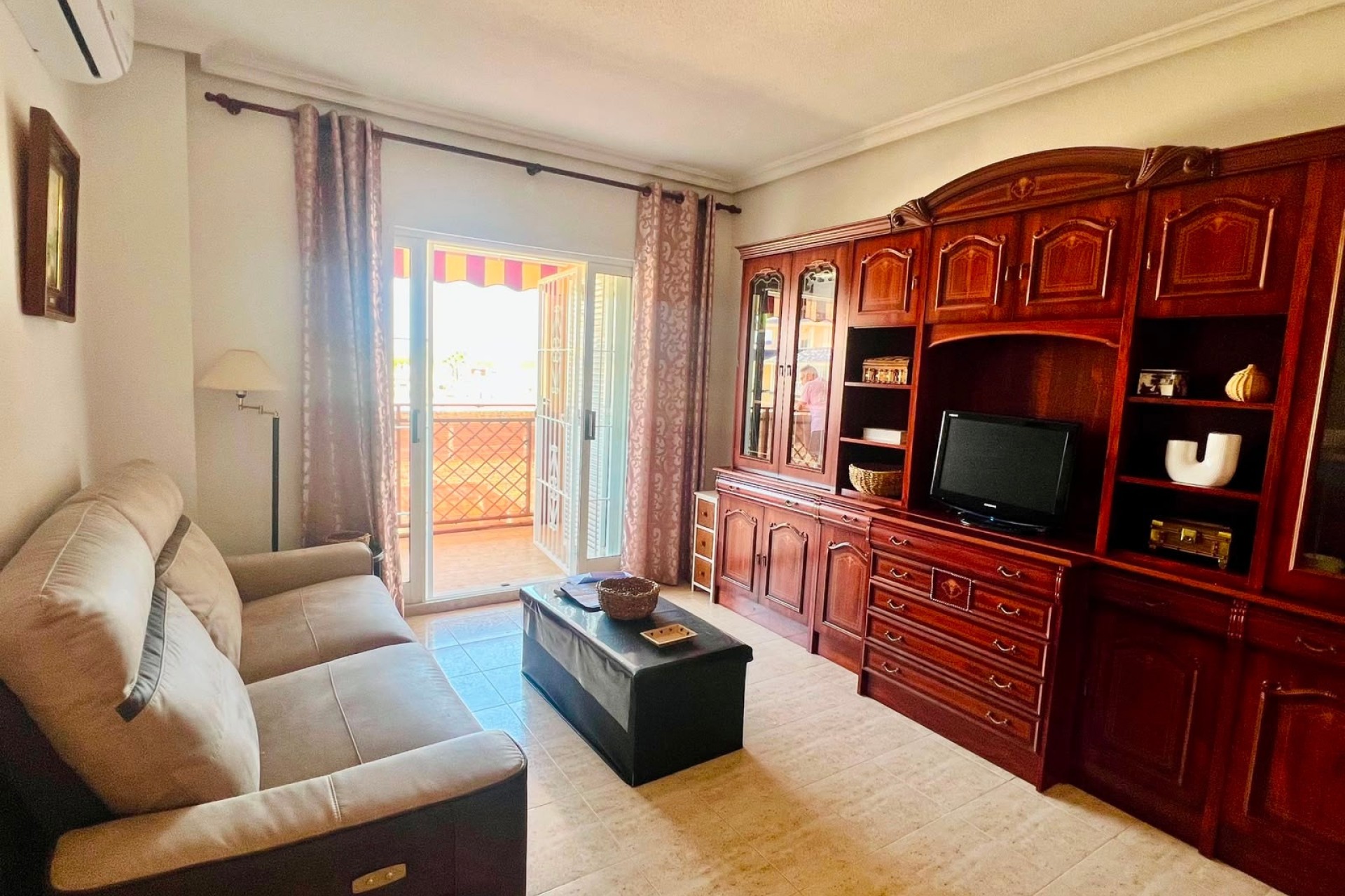 Resale - Apartment / Flat -
La Mata