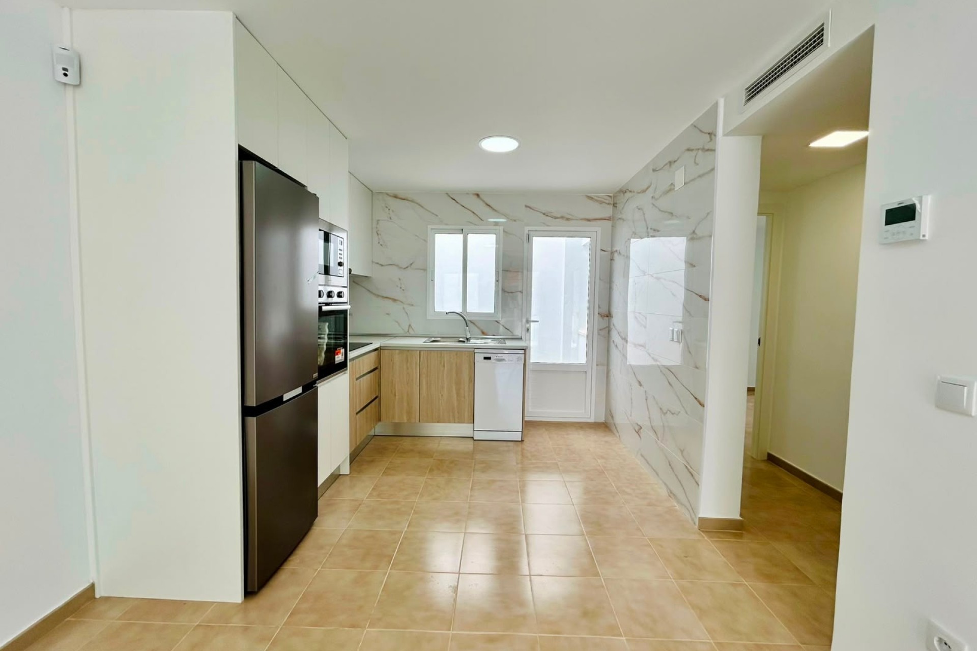 Resale - Apartment / Flat -
La Siesta - El Salado - Torreta - Costa Blanca