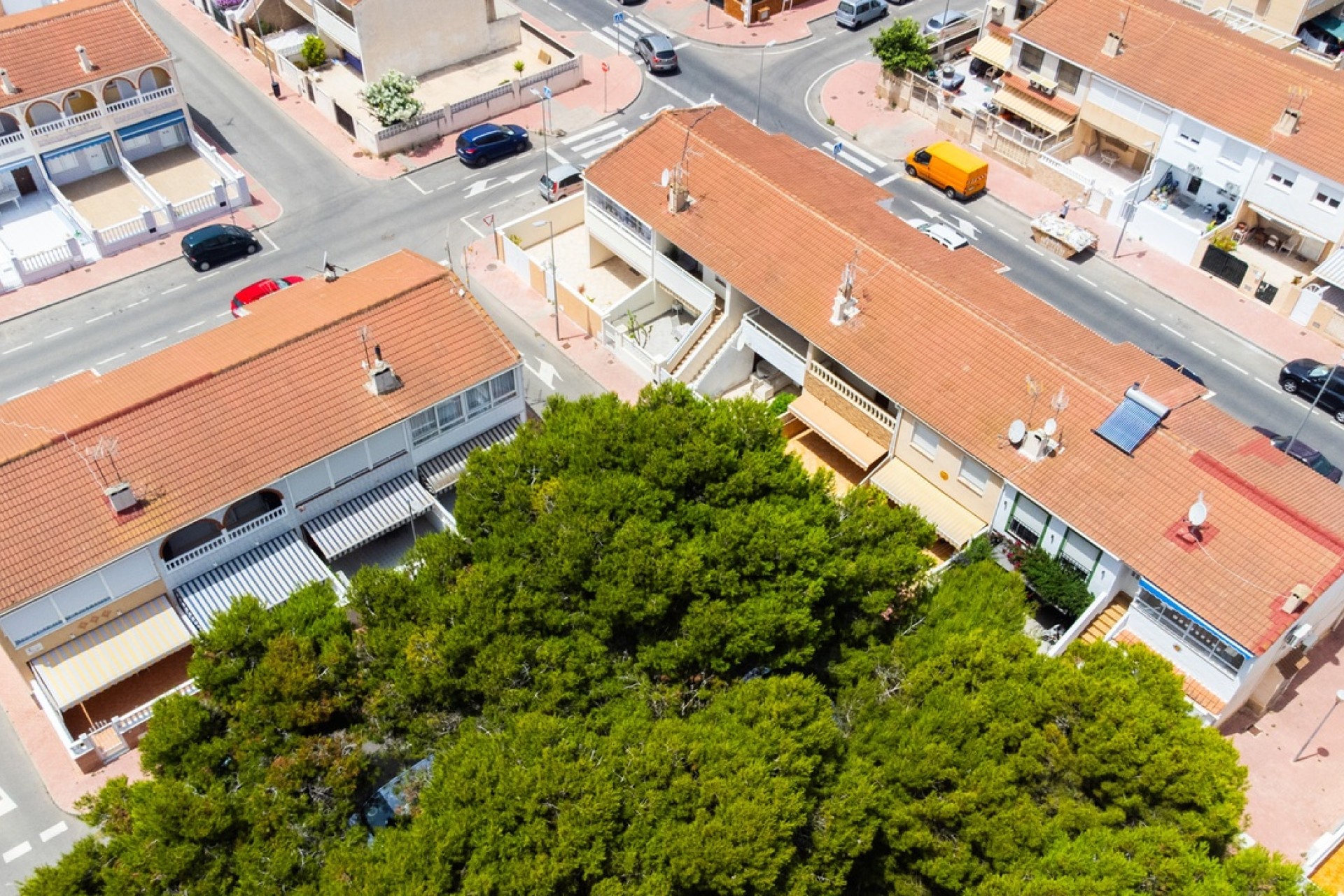 Resale - Apartment / Flat -
La Veleta - Costa Blanca