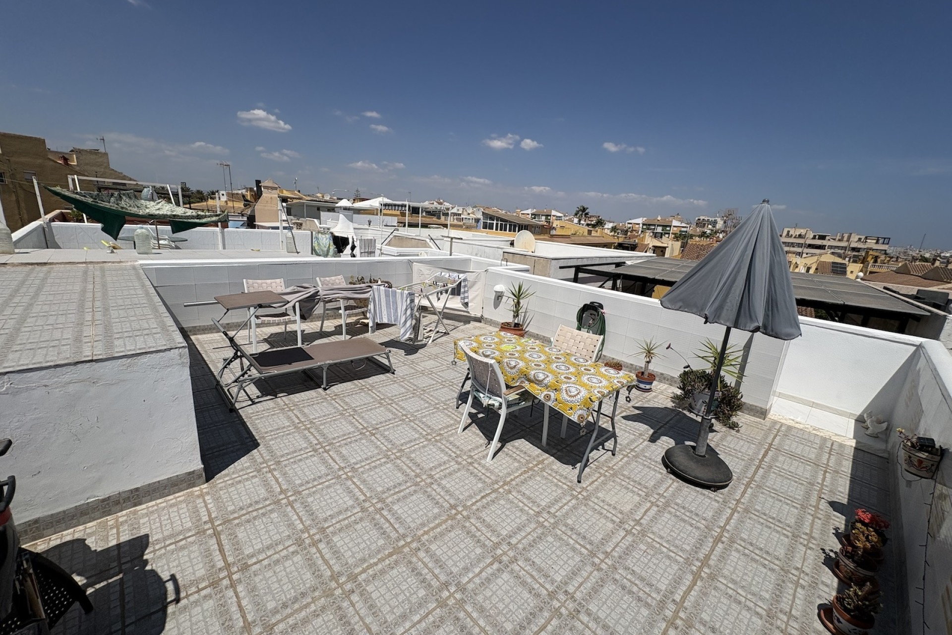 Resale - Apartment / Flat -
La Veleta - Costa Blanca