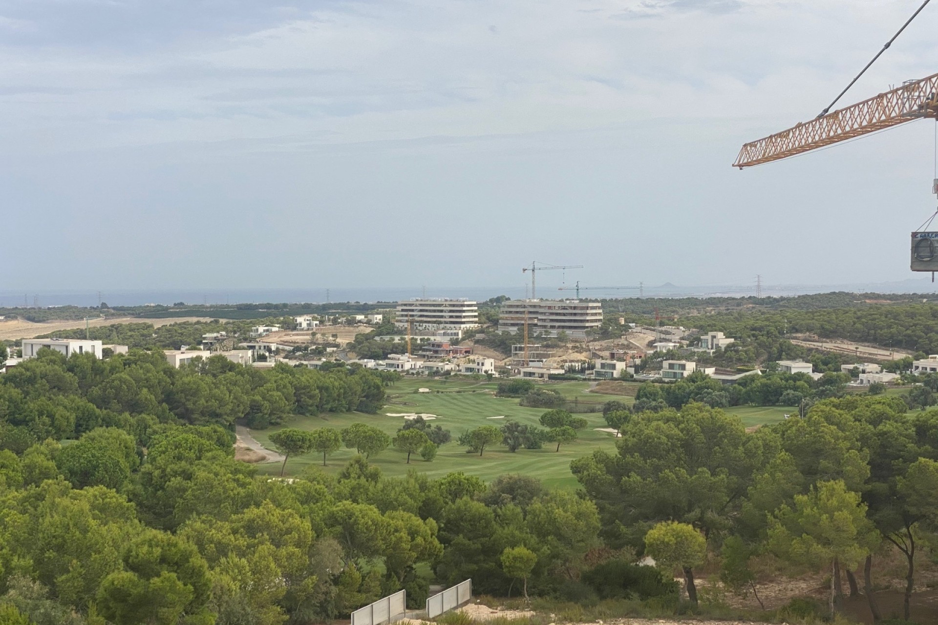 Resale - Apartment / Flat -
Las Colinas Golf Resort - LAS COLINAS GOLF RESORT