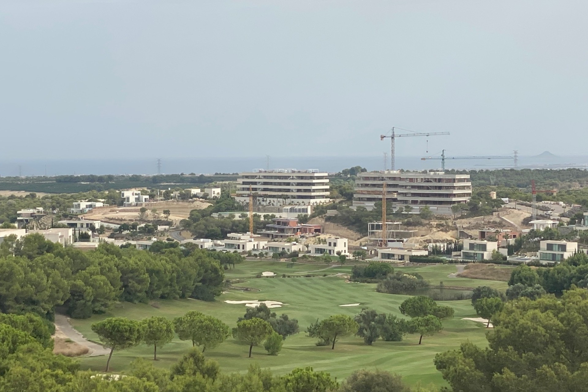 Resale - Apartment / Flat -
Las Colinas Golf Resort - LAS COLINAS GOLF RESORT