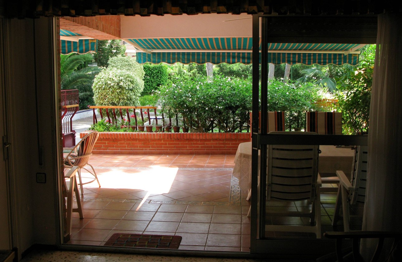 Resale - Apartment / Flat -
Lo Pagan - 1Âª Linea De Playa