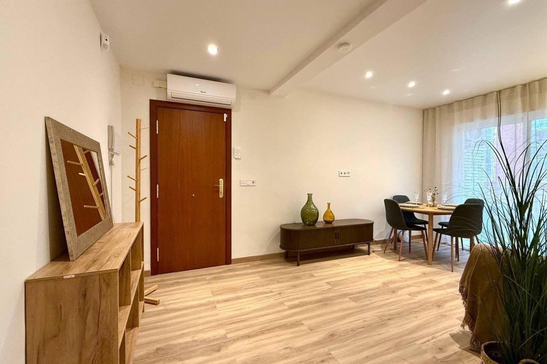 Resale - Apartment / Flat -
Lo Pagan - La Puntica