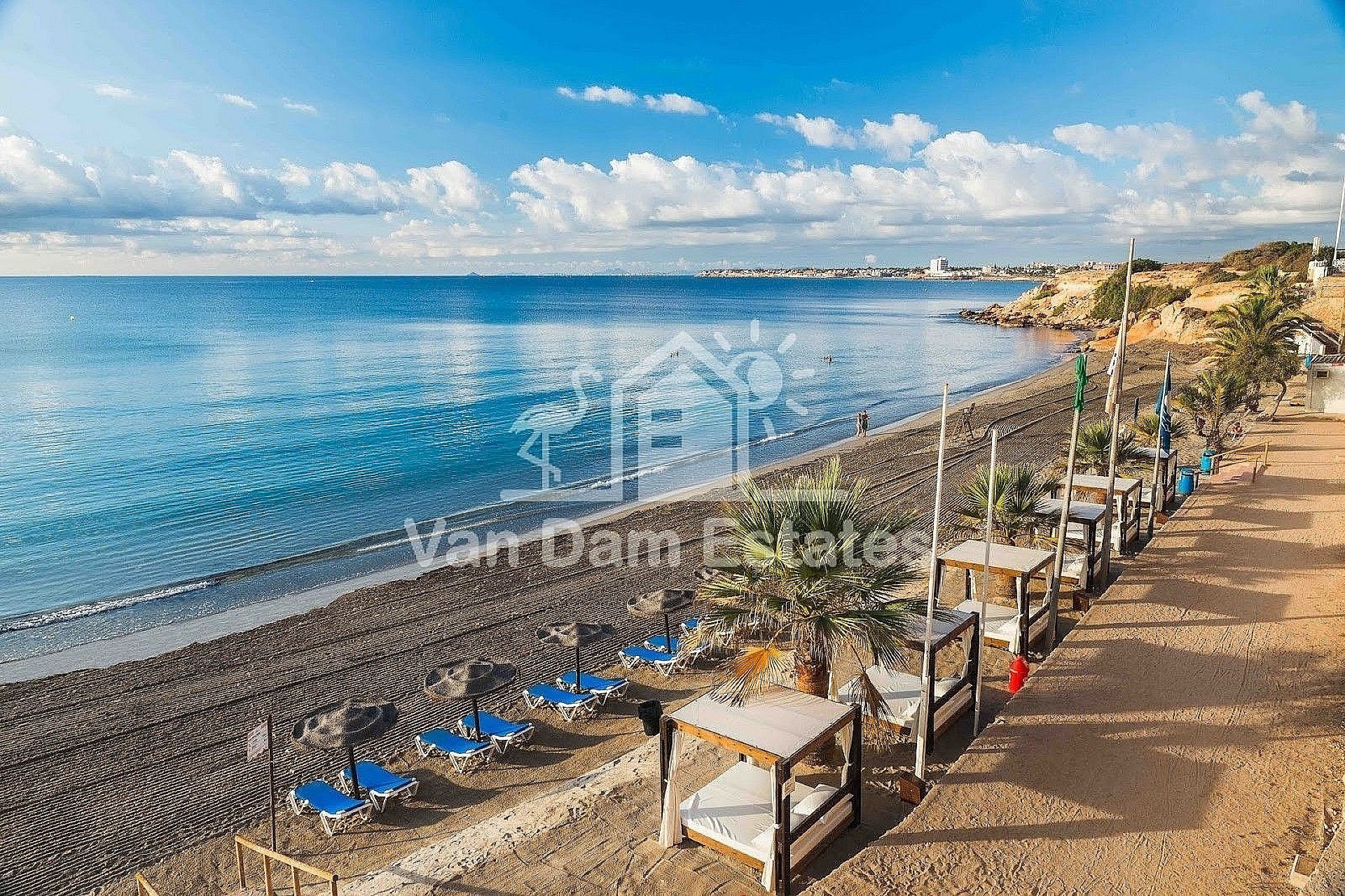 Resale - Apartment / Flat -
Los Altos - Costa Blanca