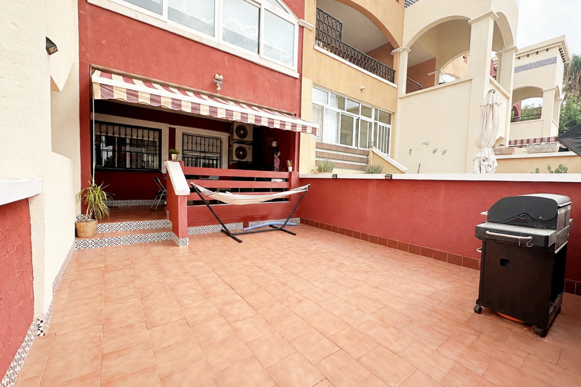 Resale - Apartment / Flat -
Los Altos - Dream Hills - Dream Hills 2