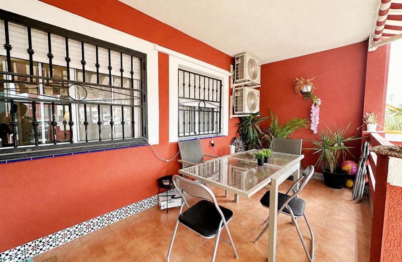 Resale - Apartment / Flat -
Los Altos - Dream Hills - Dream Hills 2