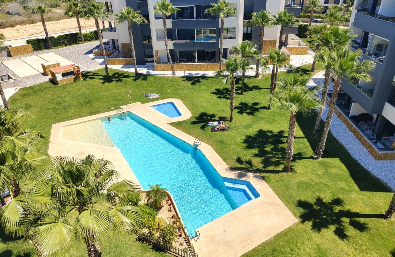 Resale - Apartment / Flat -
Los Altos - Torrevieja