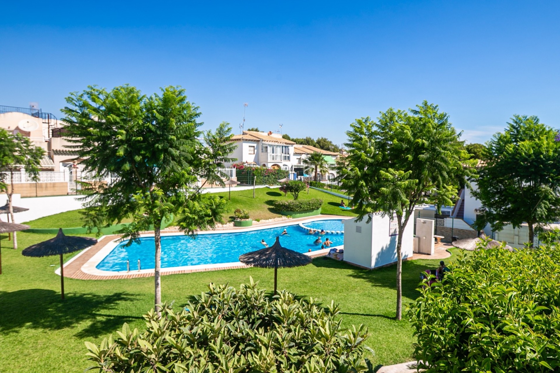 Resale - Apartment / Flat -
Los Balcones - Los Altos del Edén - Los Balcones