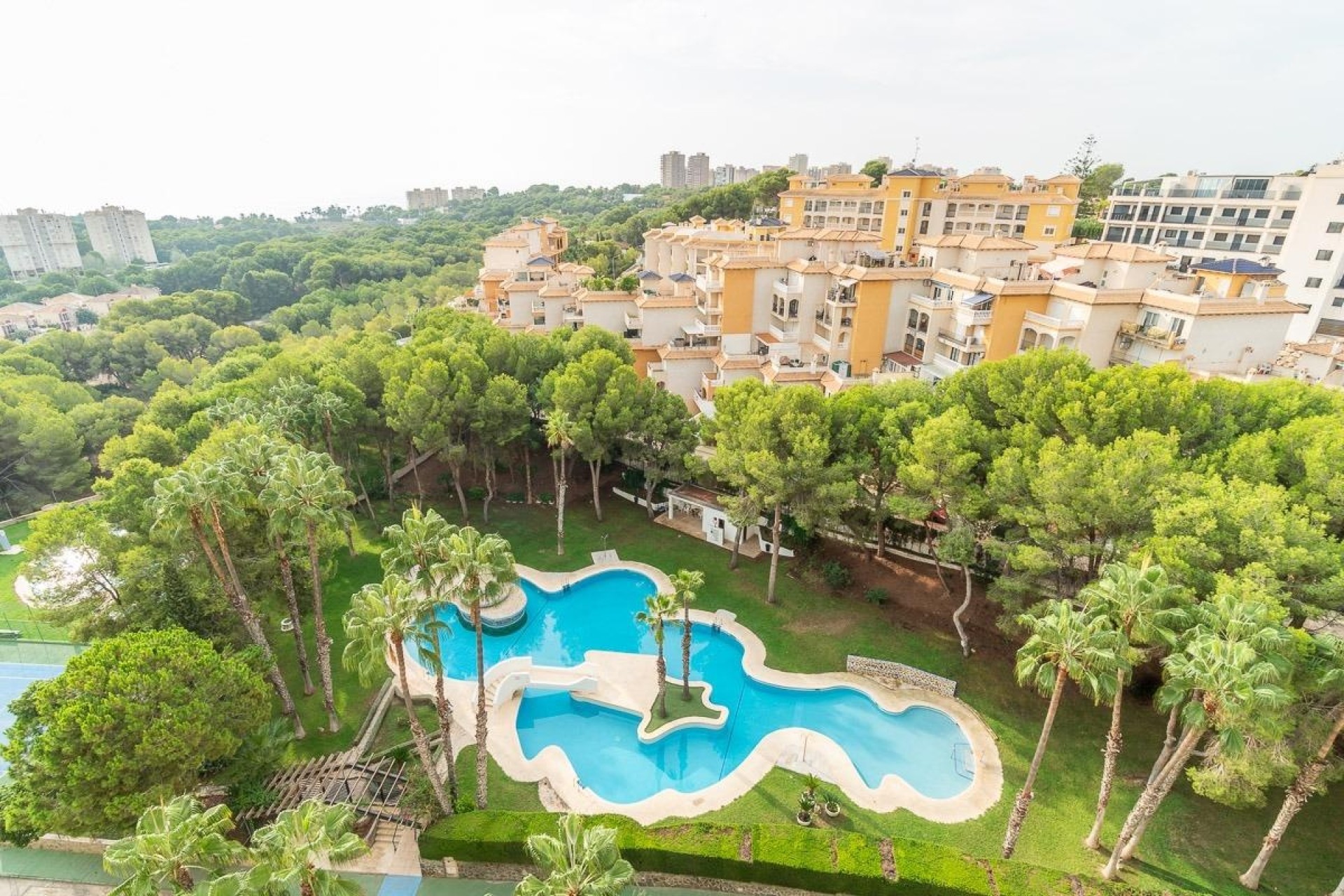 Resale - Apartment / Flat -
Orihuela Costa - Campoamor
