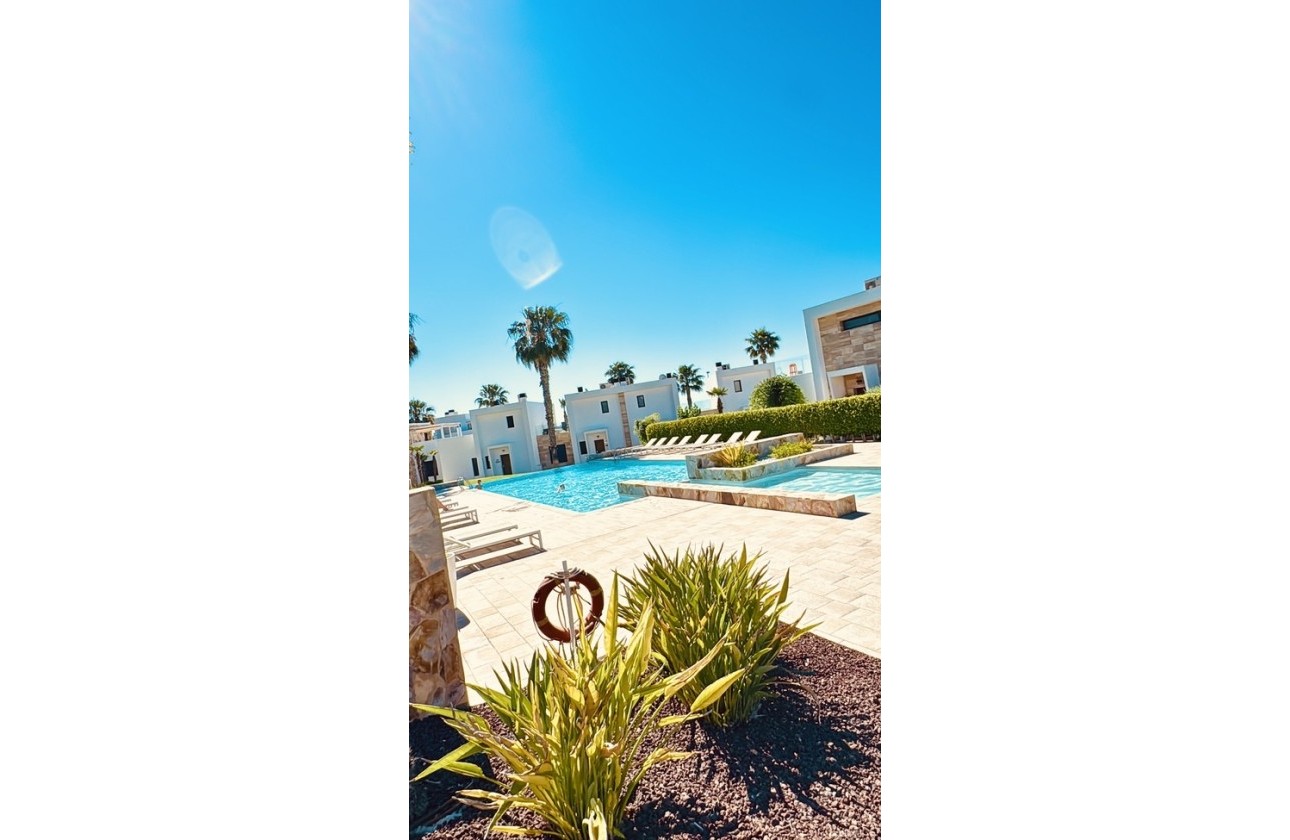 Resale - Apartment / Flat -
Orihuela Costa - Costa Blanca