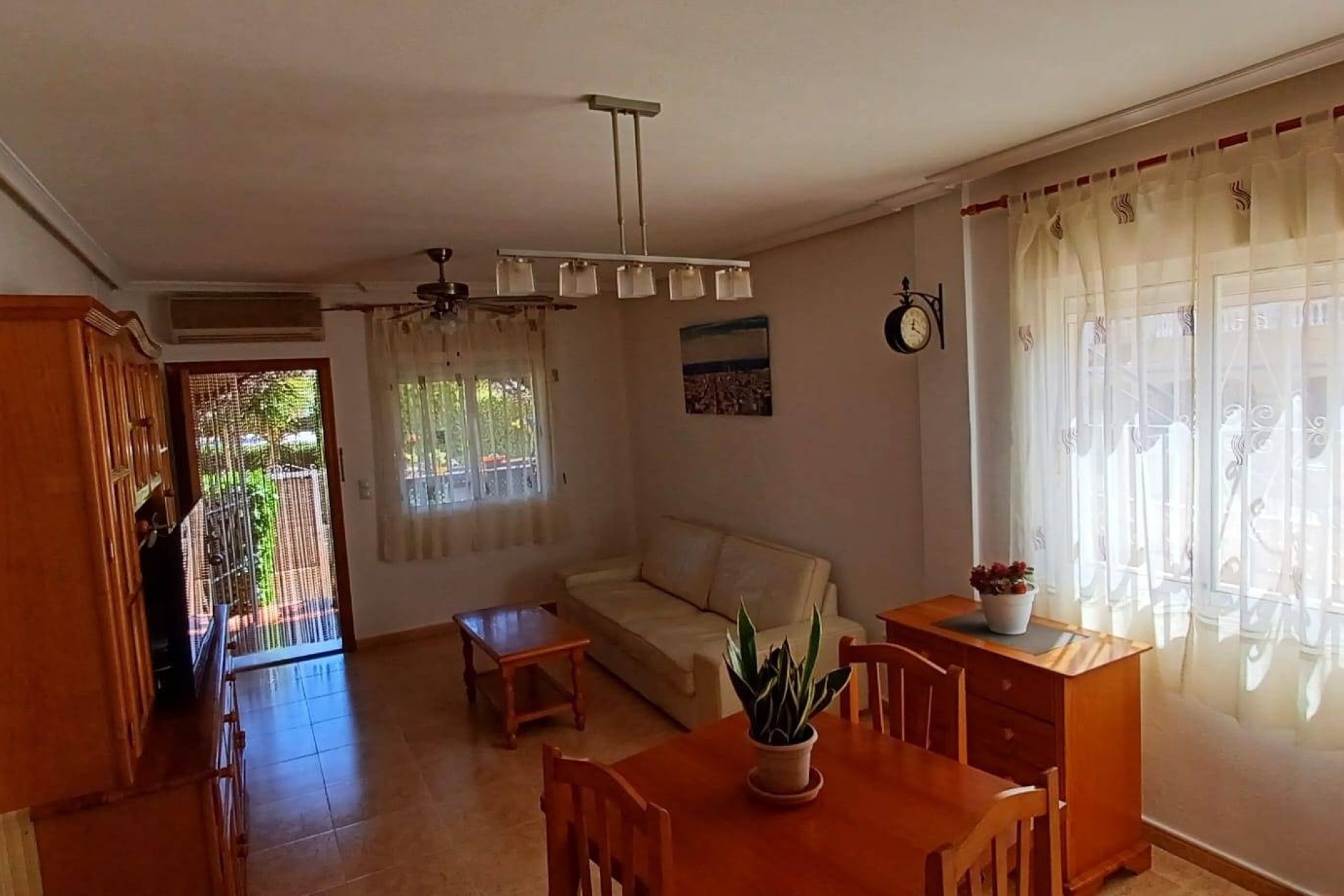 Resale - Apartment / Flat -
Orihuela Costa - La Florida