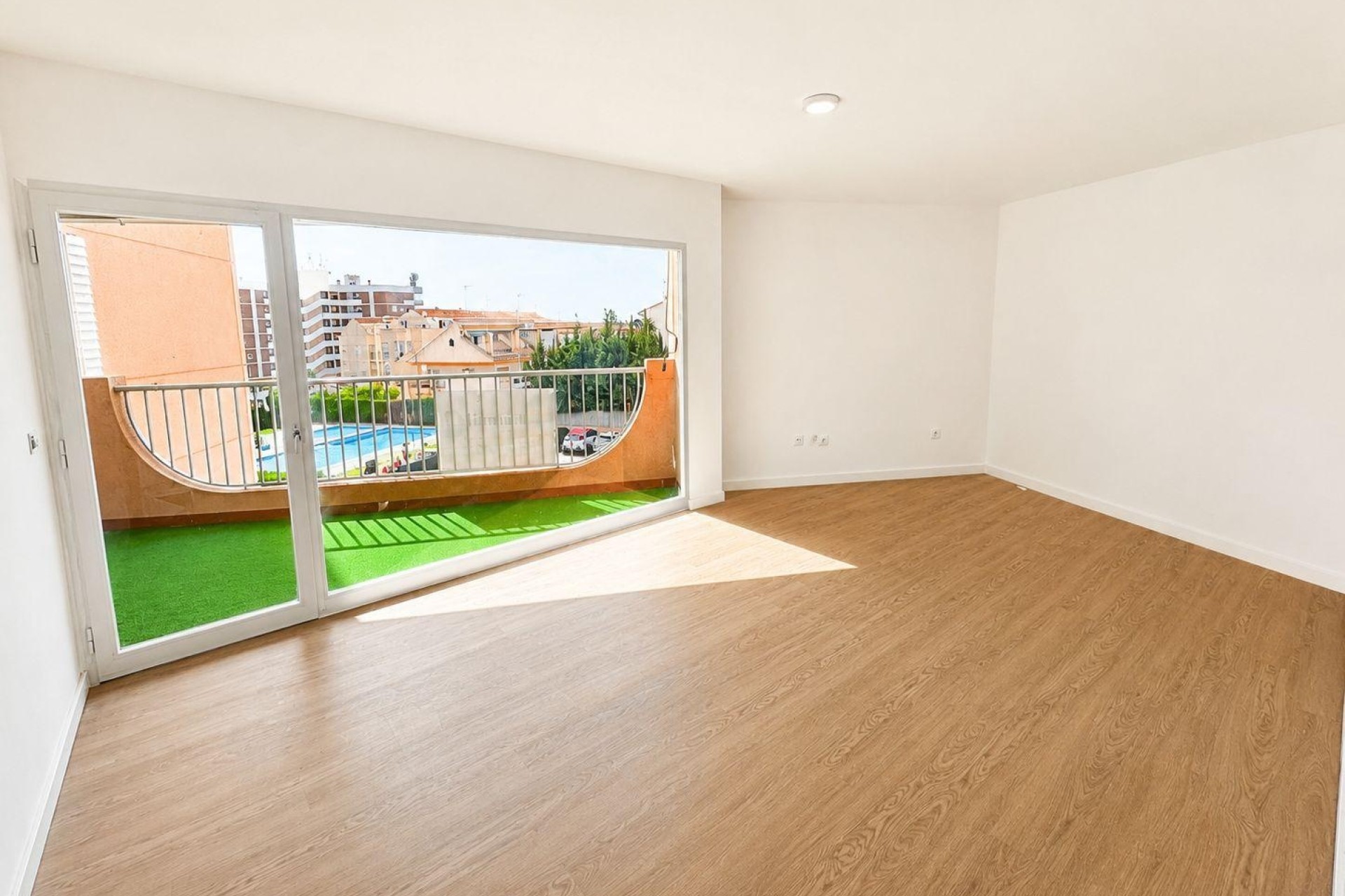 Resale - Apartment / Flat -
Orihuela Costa - La Regia