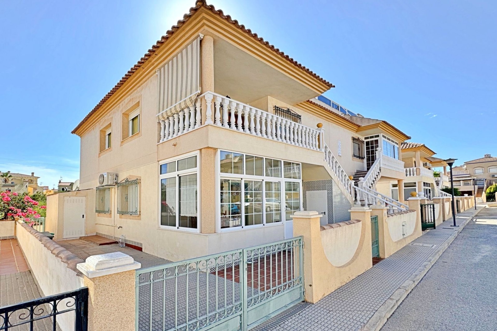 Resale - Apartment / Flat -
Orihuela Costa - La Zenia