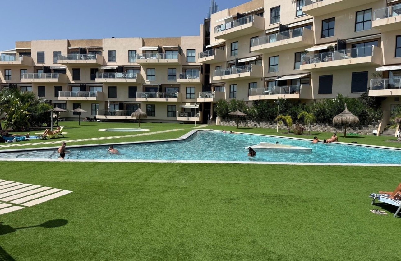 Resale - Apartment / Flat -
Orihuela Costa - La Zenia