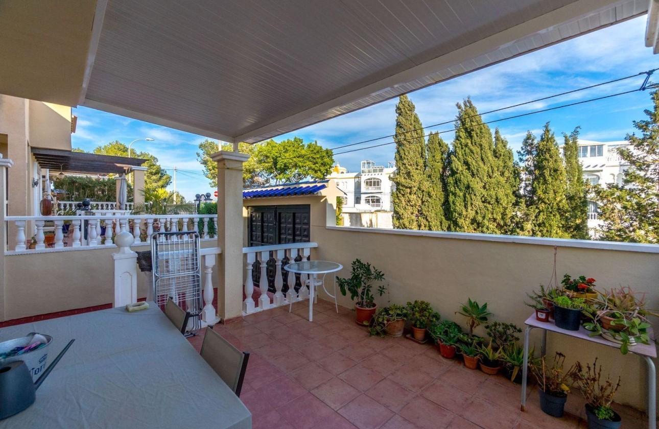 Resale - Apartment / Flat -
Orihuela Costa - Las Filipinas