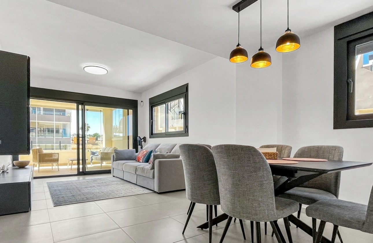 Resale - Apartment / Flat -
Orihuela Costa - Los Dolses