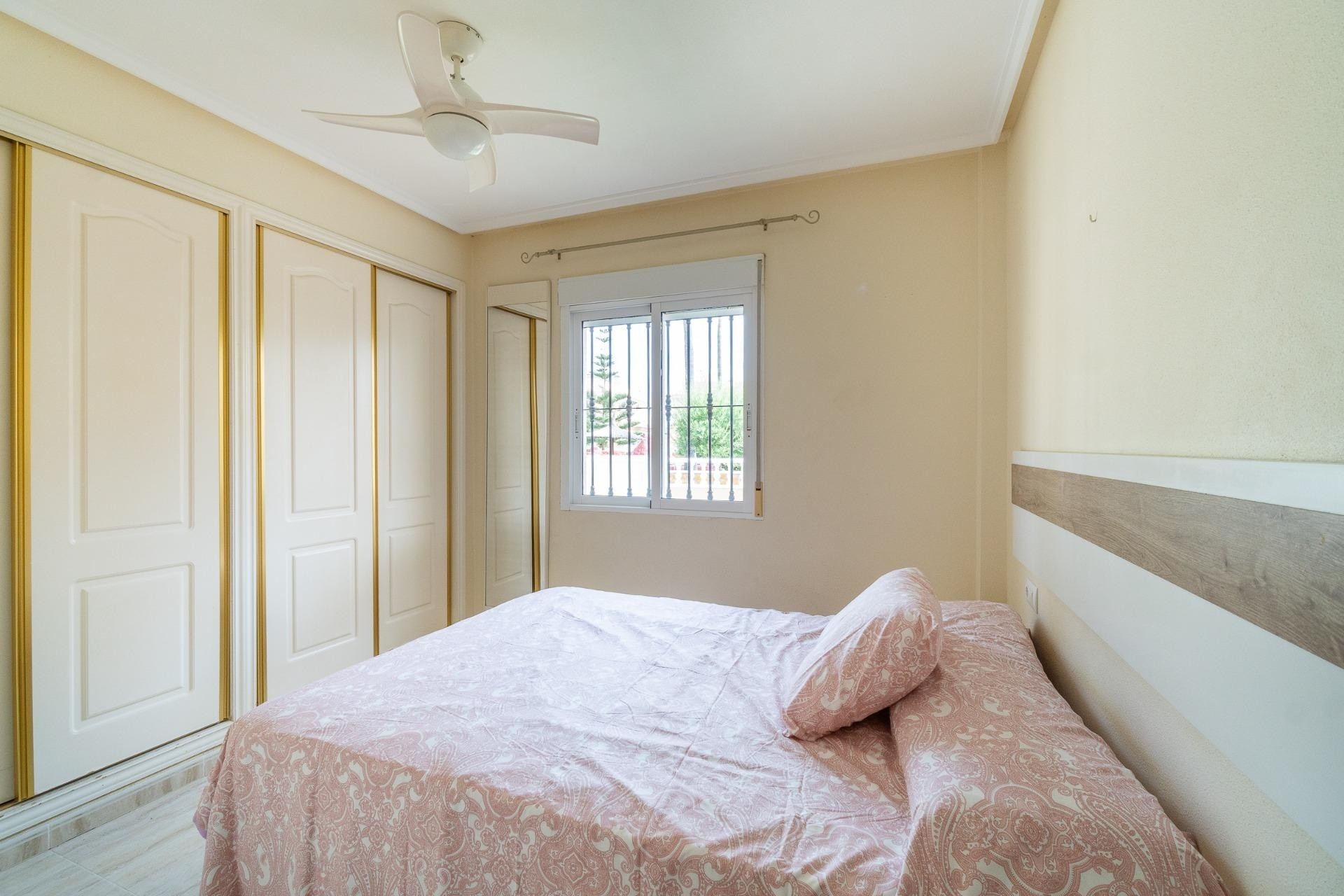 Resale - Apartment / Flat -
Orihuela Costa - Los Dolses