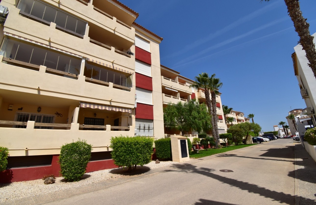 Resale - Apartment / Flat -
Orihuela Costa - Playa Flamenca