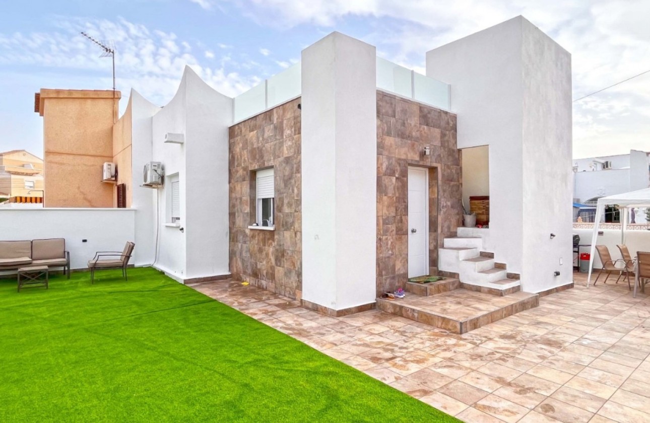 Resale - Apartment / Flat -
Orihuela Costa - Playa Flamenca