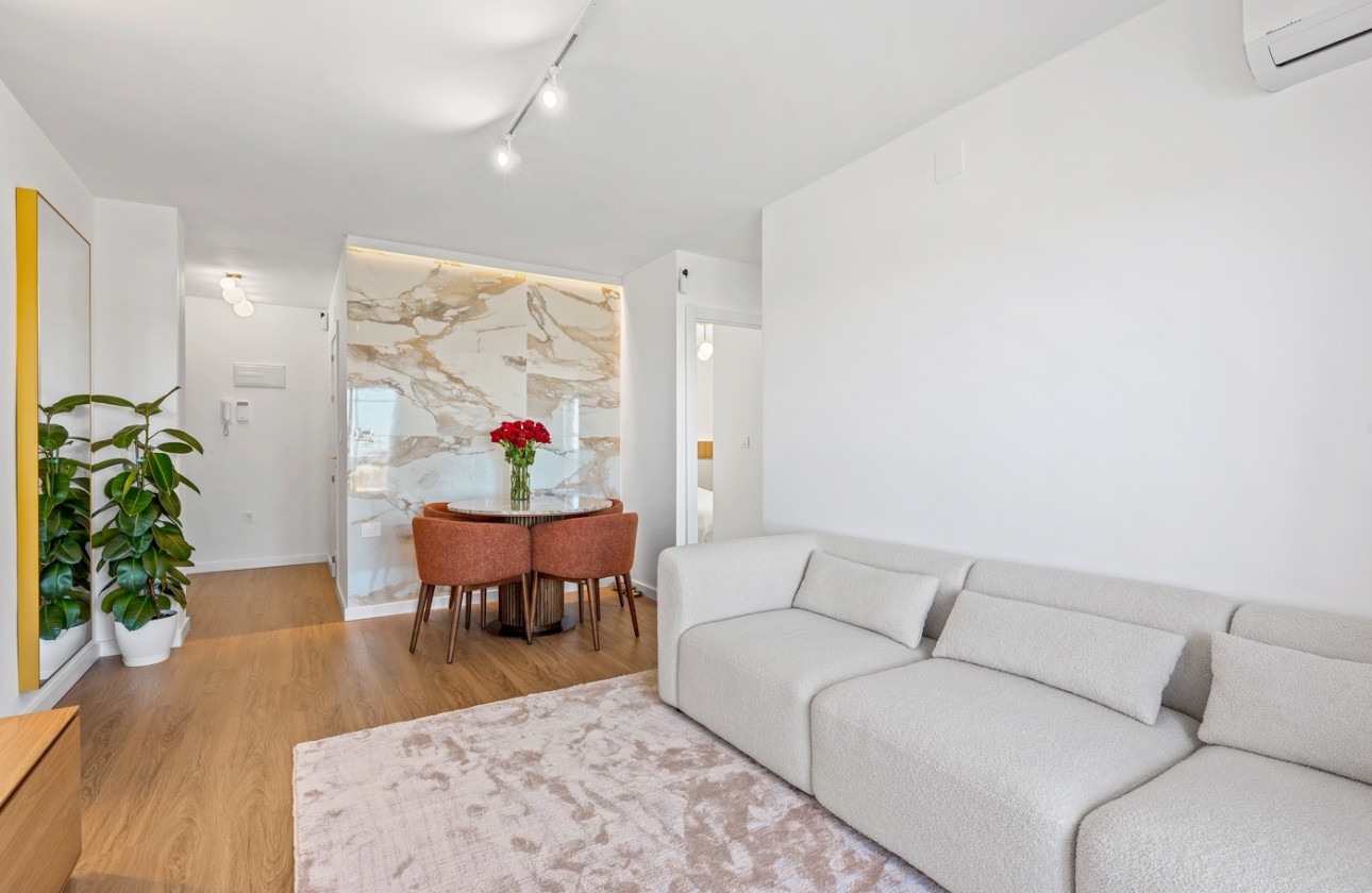 Resale - Apartment / Flat -
Orihuela Costa - Punta Prima