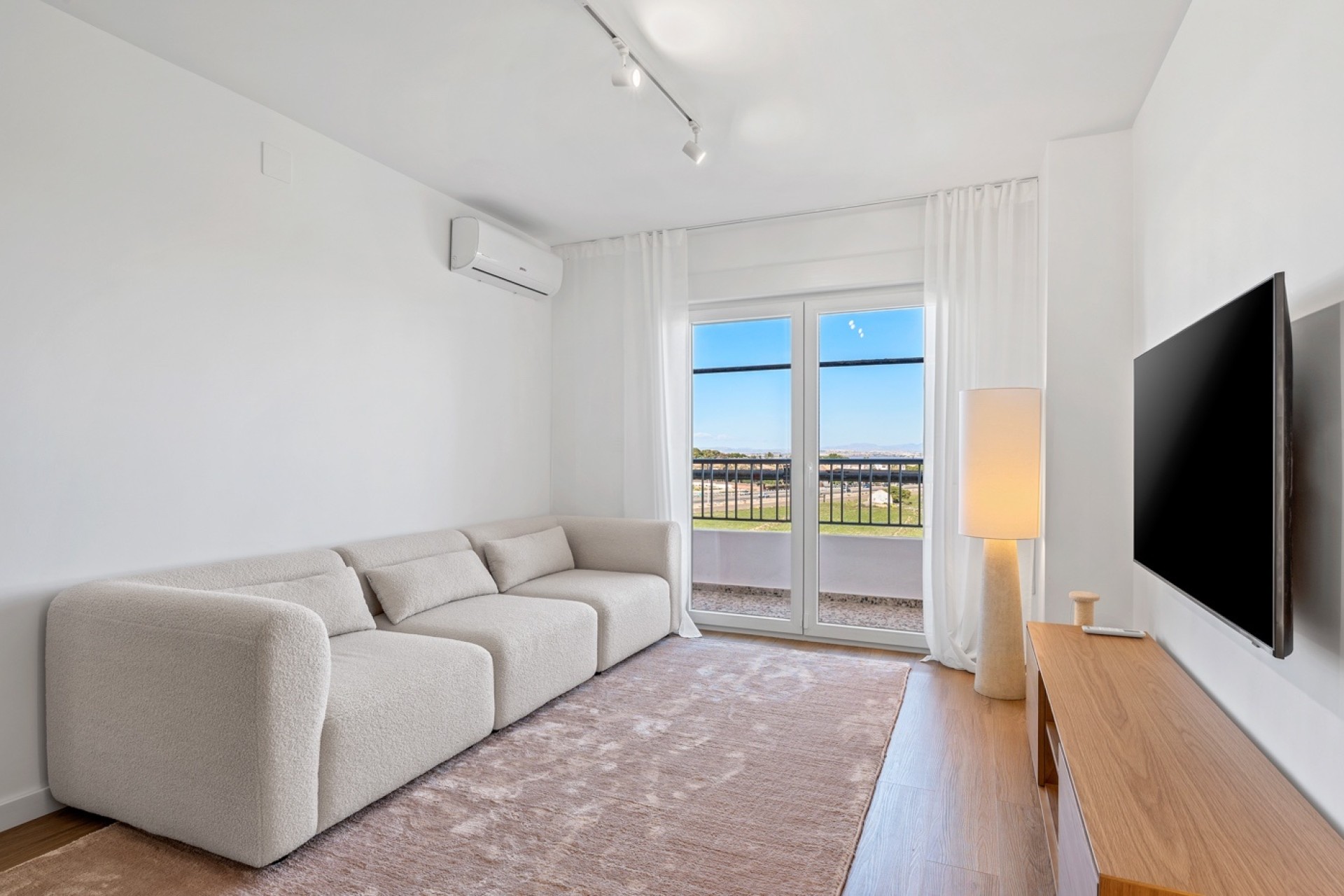 Resale - Apartment / Flat -
Orihuela Costa - Punta Prima