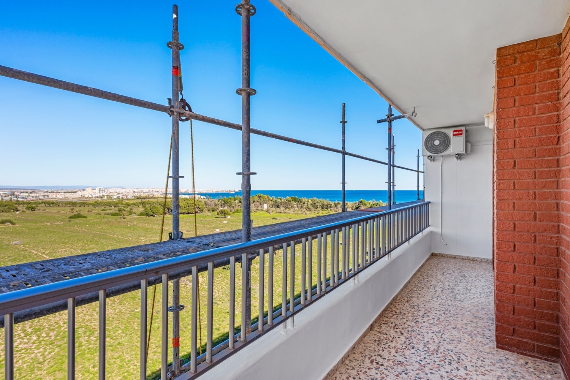 Resale - Apartment / Flat -
Orihuela Costa - Punta Prima