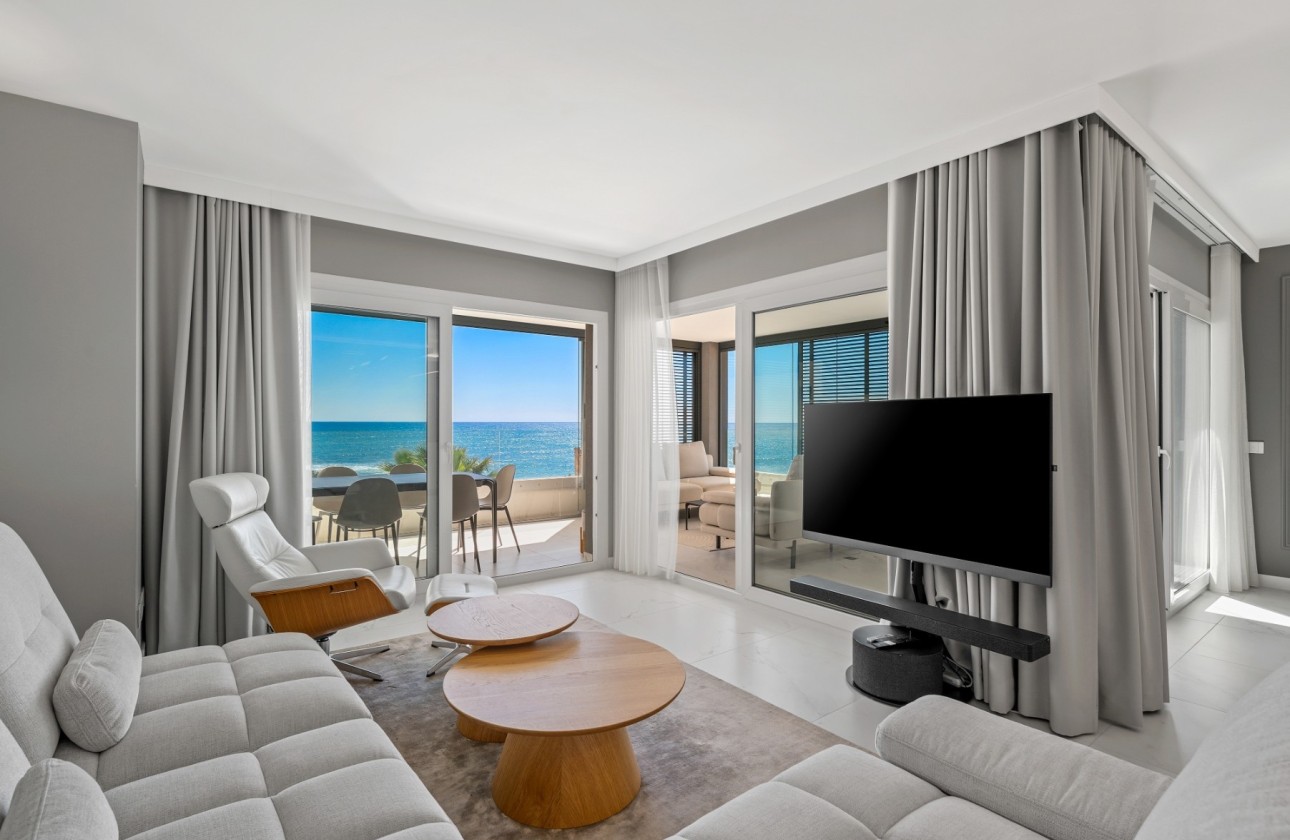 Resale - Apartment / Flat -
Orihuela Costa - Punta Prima