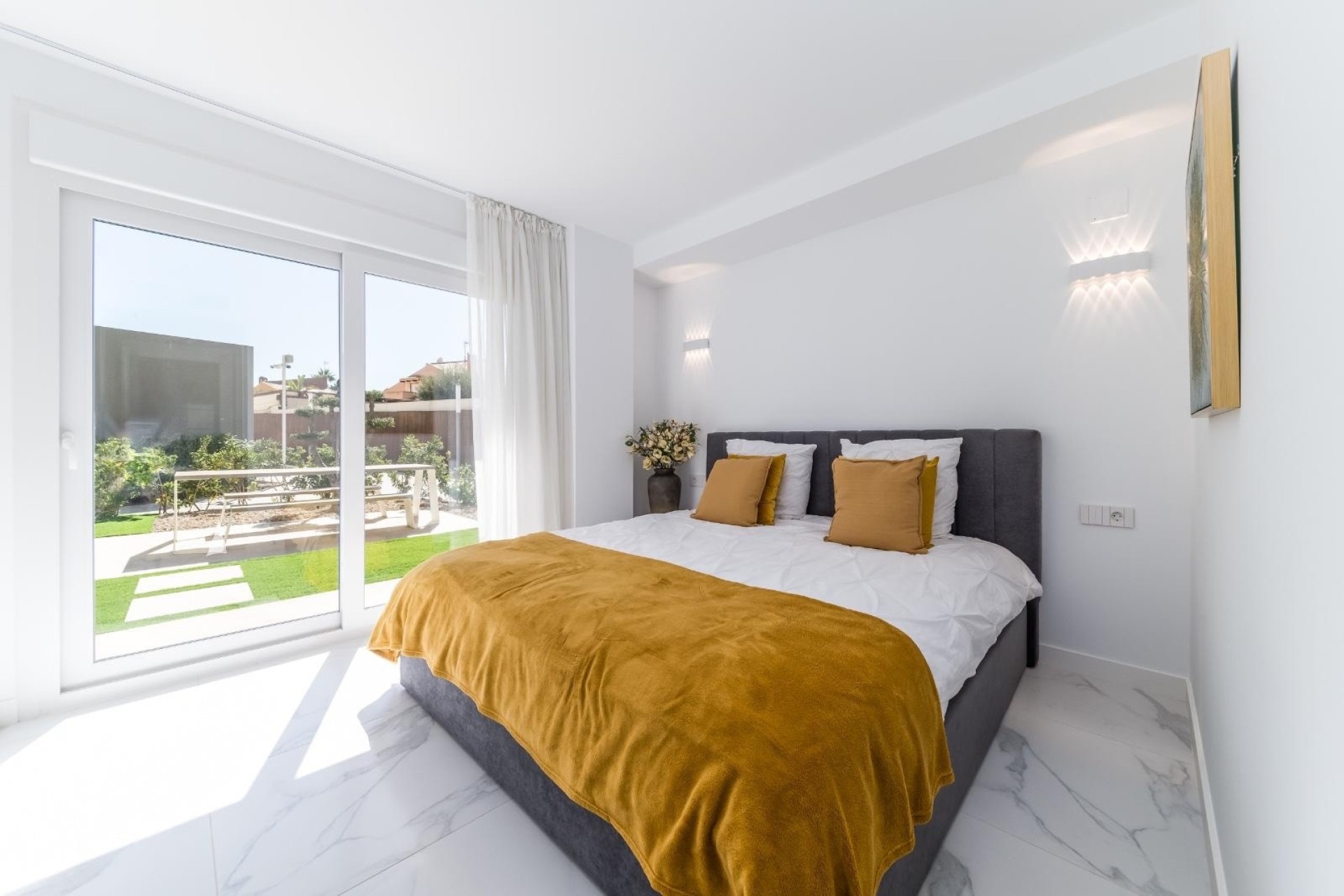 Resale - Apartment / Flat -
Orihuela Costa - Punta Prima