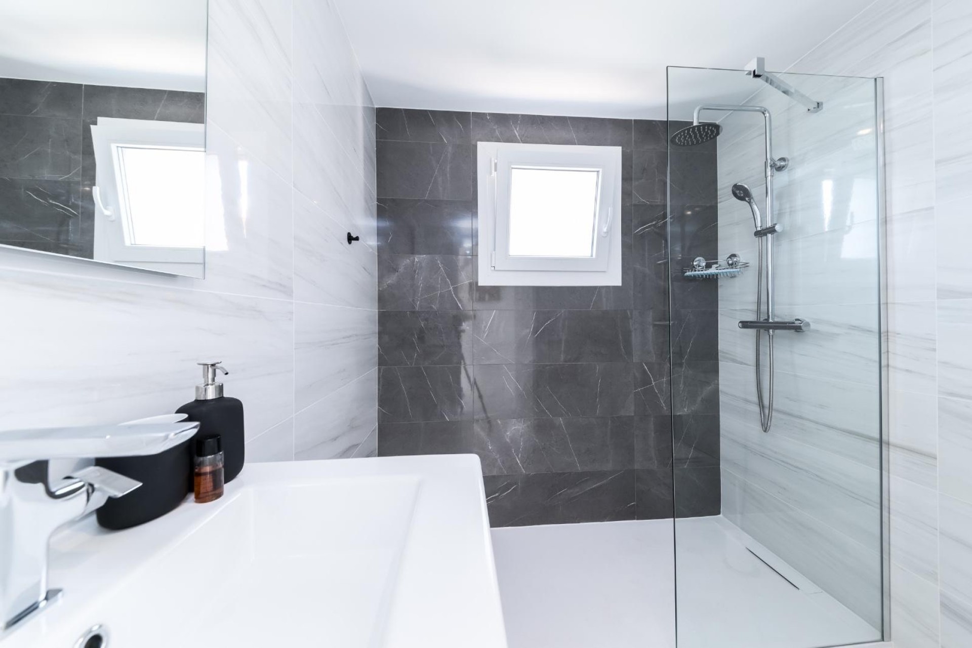 Resale - Apartment / Flat -
Orihuela Costa - Punta Prima