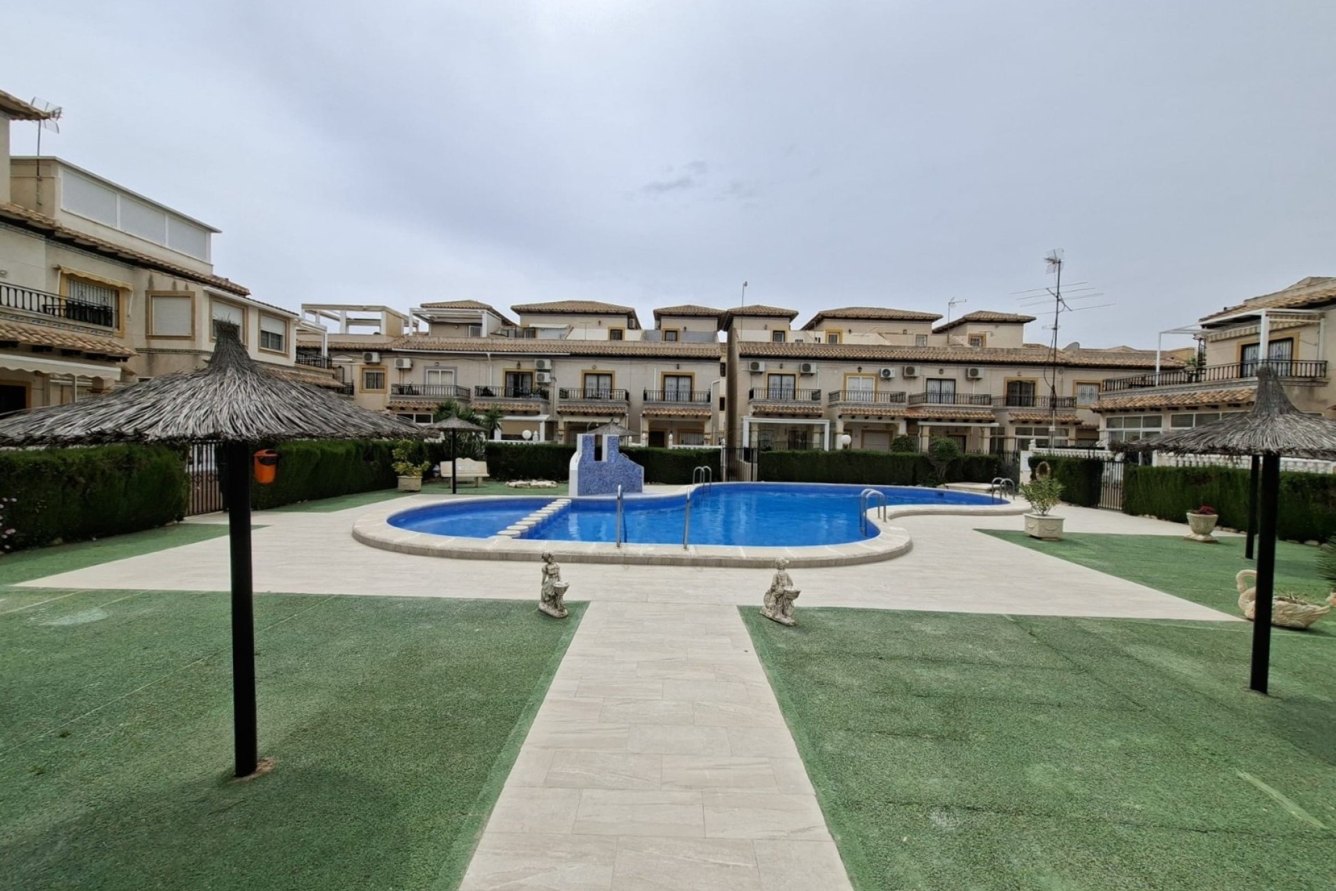 Resale - Apartment / Flat -
Orihuela Costa - Punta Prima