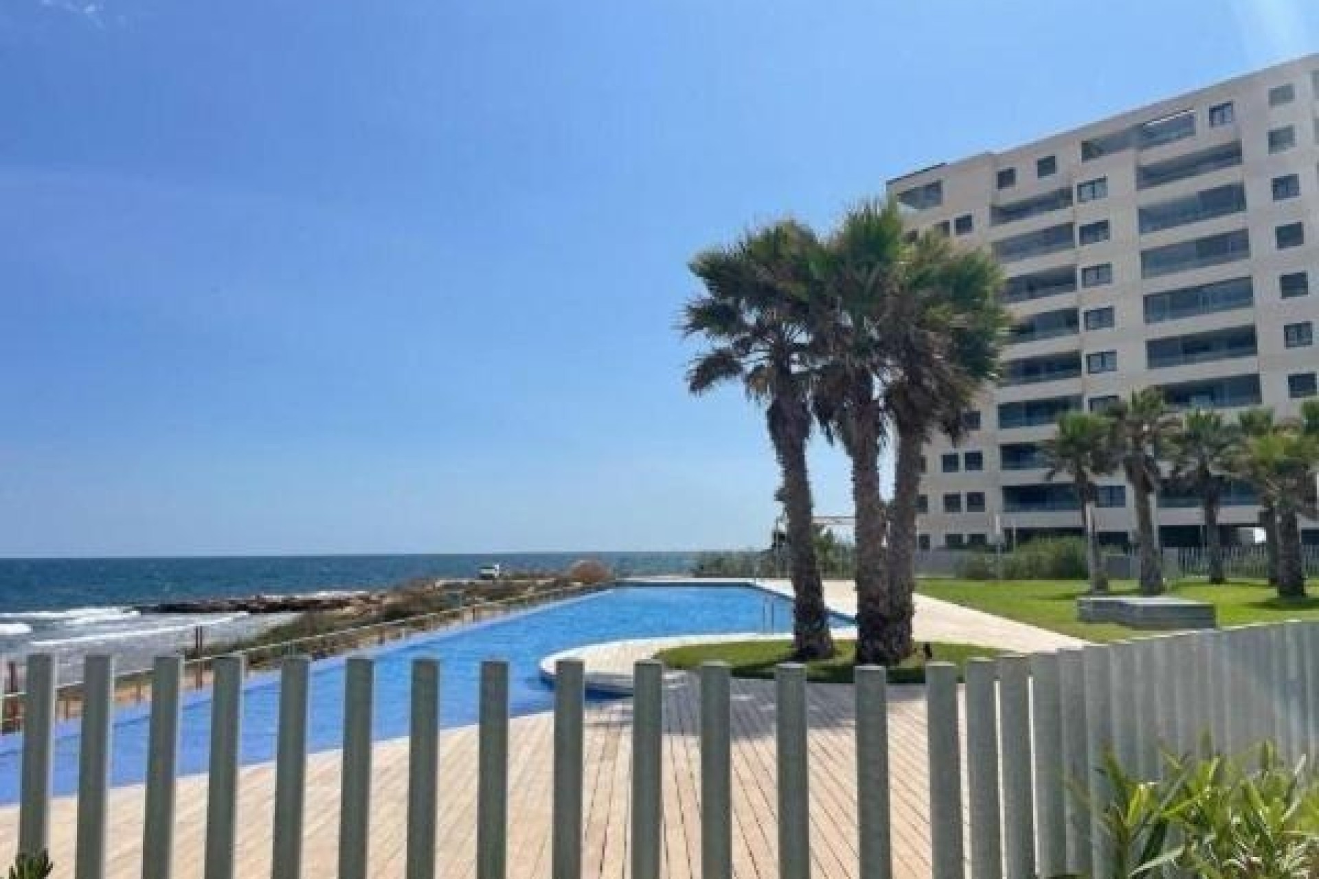 Resale - Apartment / Flat -
Orihuela Costa - Punta Prima